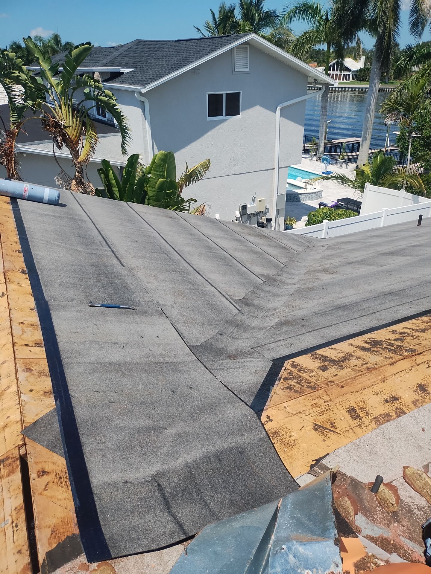 Project in St. Petersburg 33704 by Mitchell Roofing Company LLC 