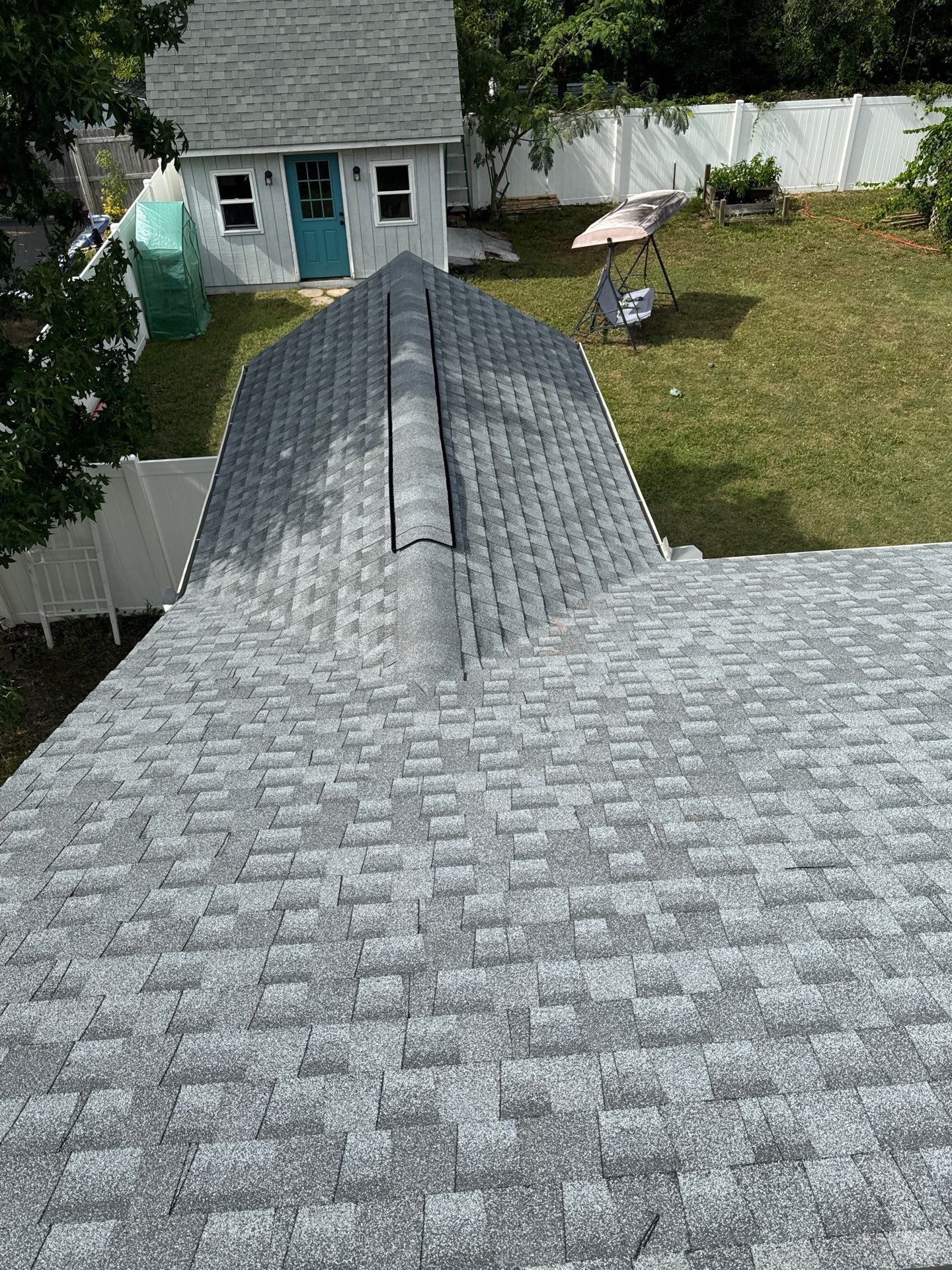 GAF HDZ - Oyster Grey by Linta Roofing