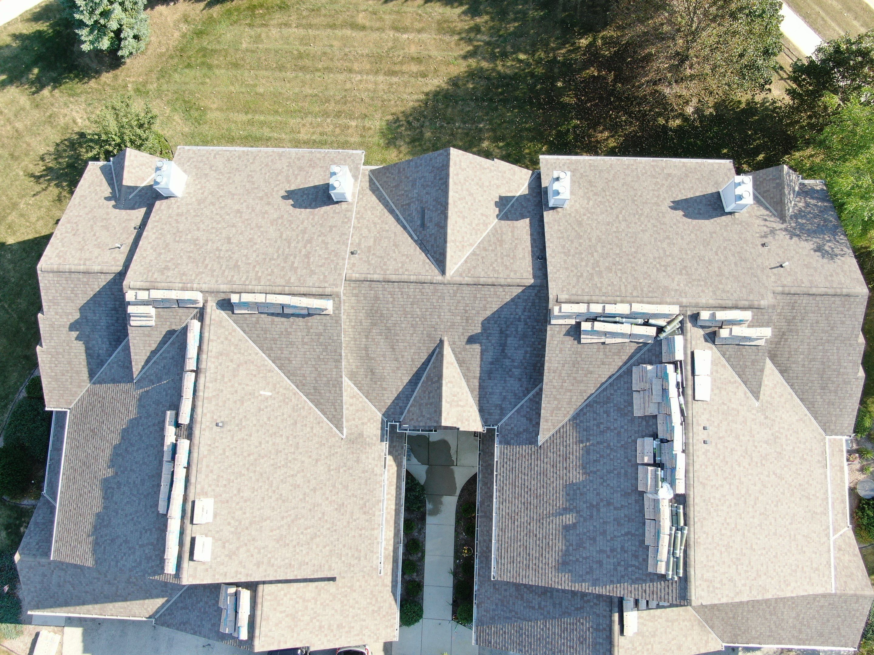 Bridlewood Condo Association by LeFever Roofing LLC
