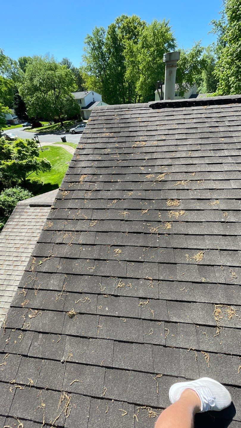 Springfield CertainTeed Landmark Weathered Wood Roof Installation by RM Banning, Inc.