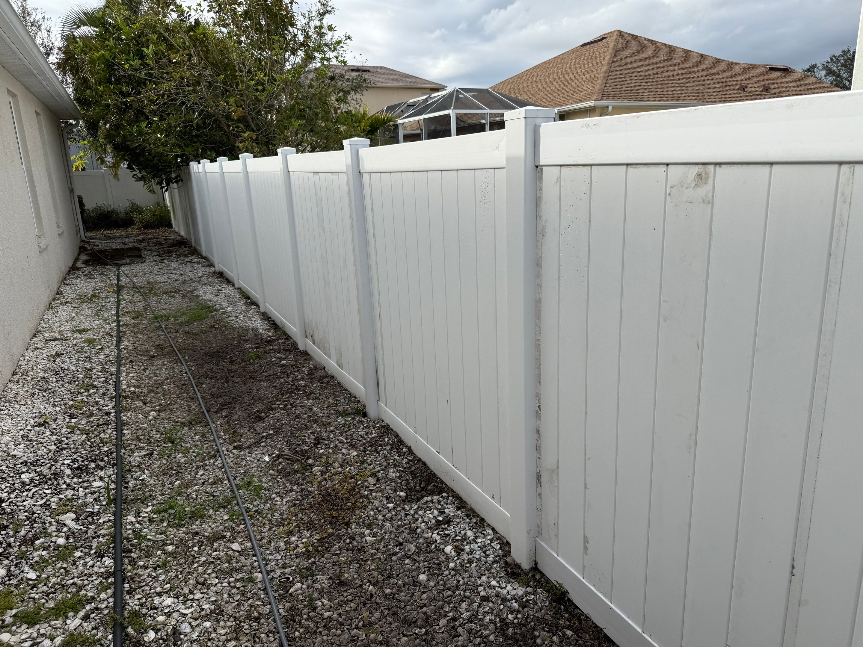 Patio, Vinyl Fence, & Partial House Wash in Creekside, Parrish, FL | Sunshine AquaWash by Sunshine AquaWash