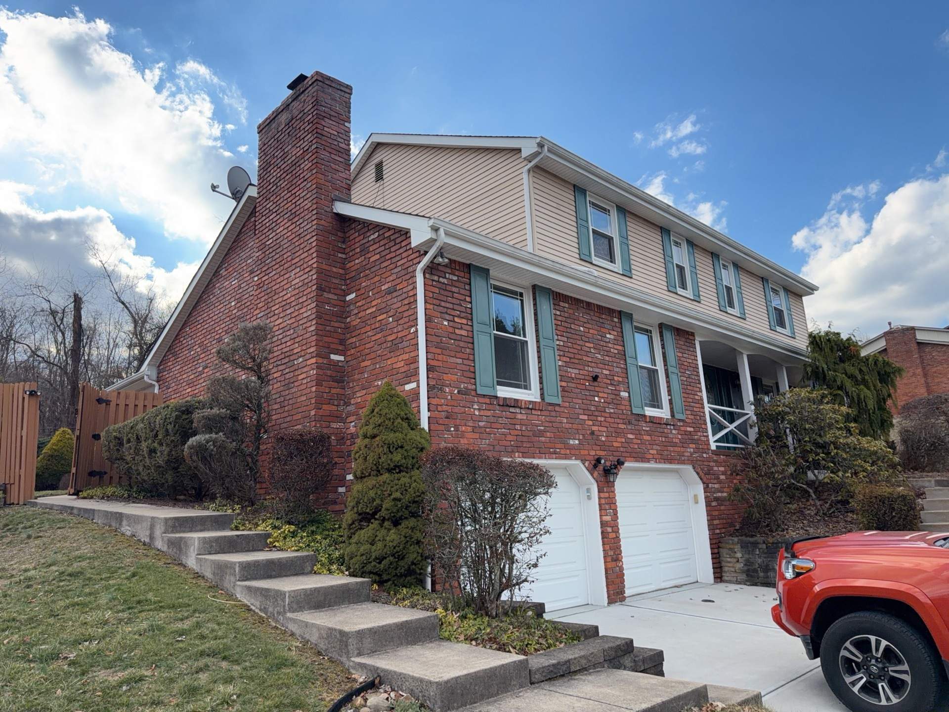 James Hardie in Iron Gray  by Ideal Siding Pittsburgh