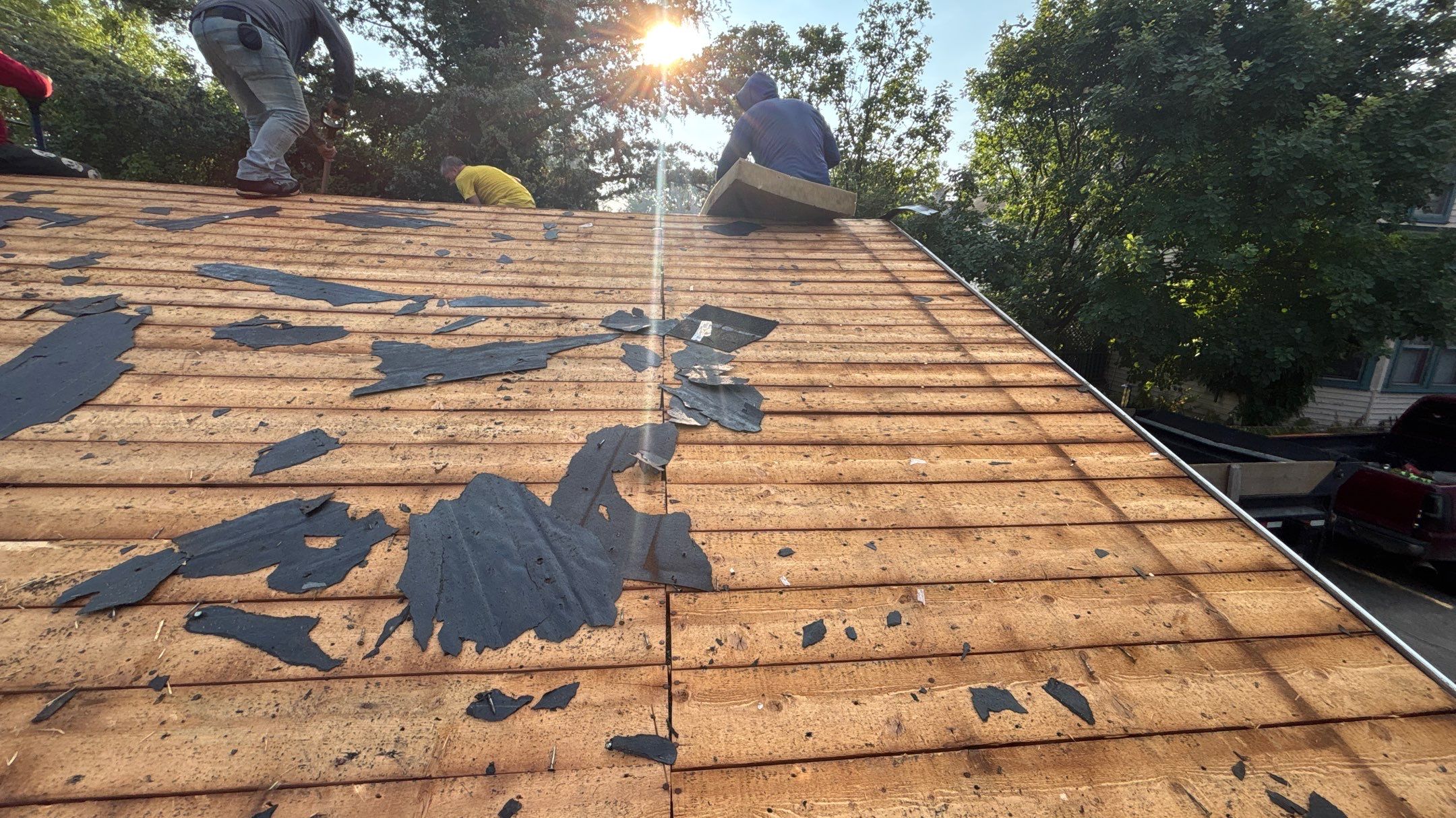 Roof Replacement using Owens Corning Onyx Black by 180 Contractors