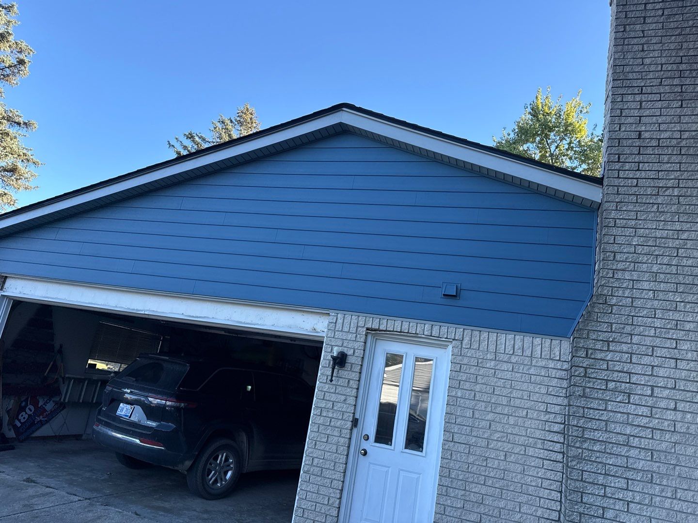 Siding Replacement using Ascend Laguna Blue by 180 Contractors