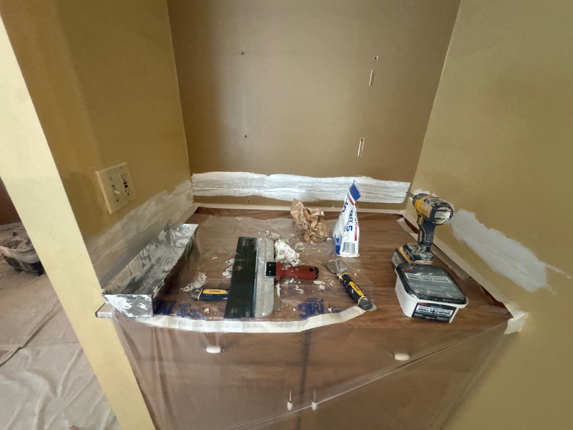 Residential Interior Repaint by Midwest Paint LLC
