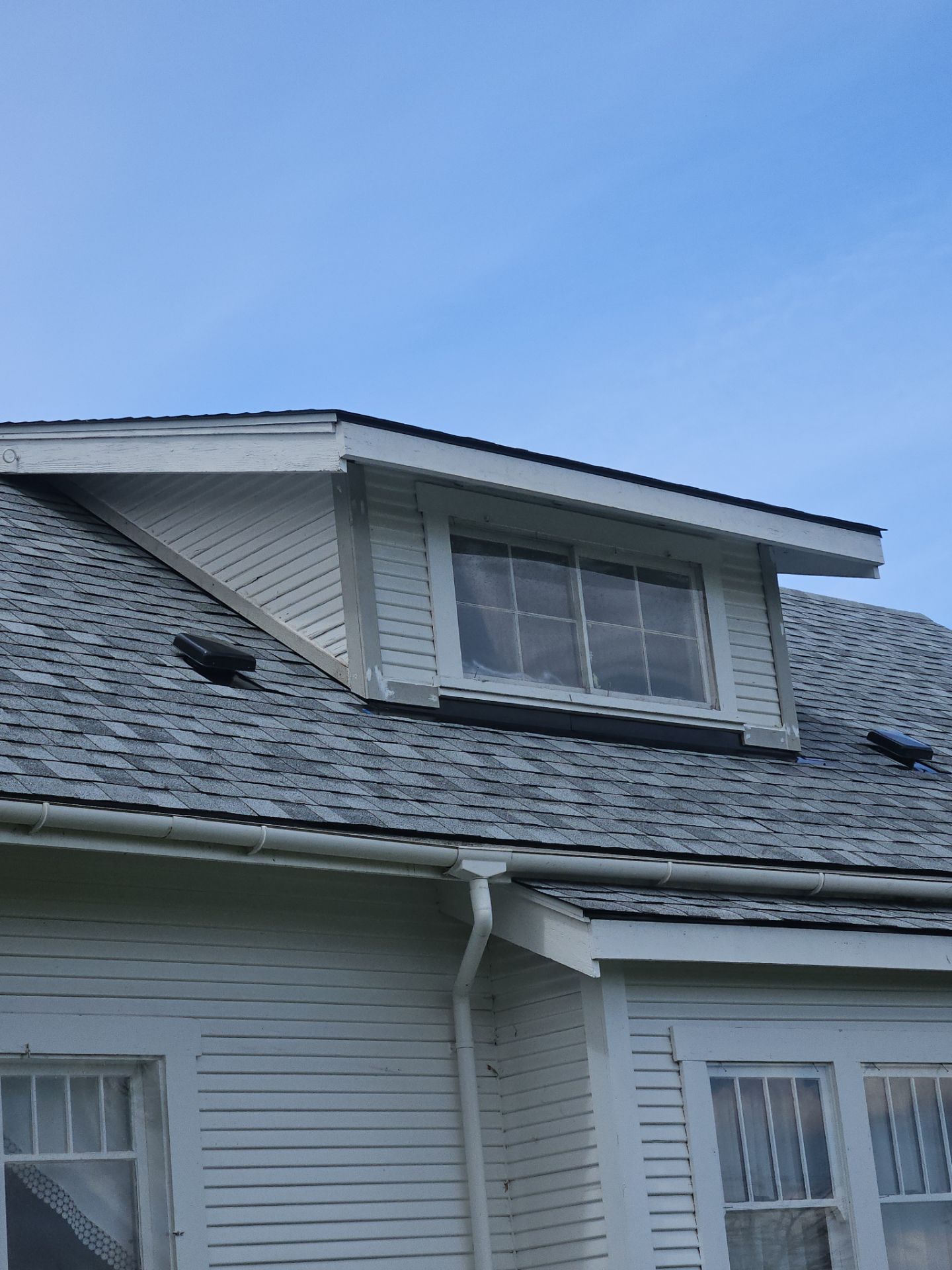 Residential Roofing Installation using IKO Dynasty (Color: Frostone Grey) by Orezona Building & Roofing Company, Inc.