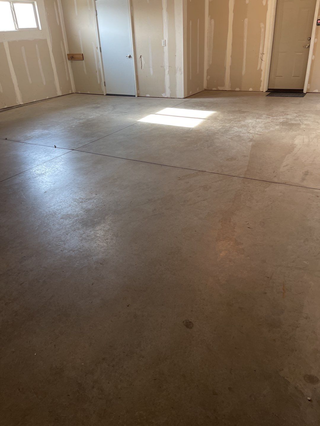 Garage using Domino  by Select Painting, Coatings & Garage Cabinets