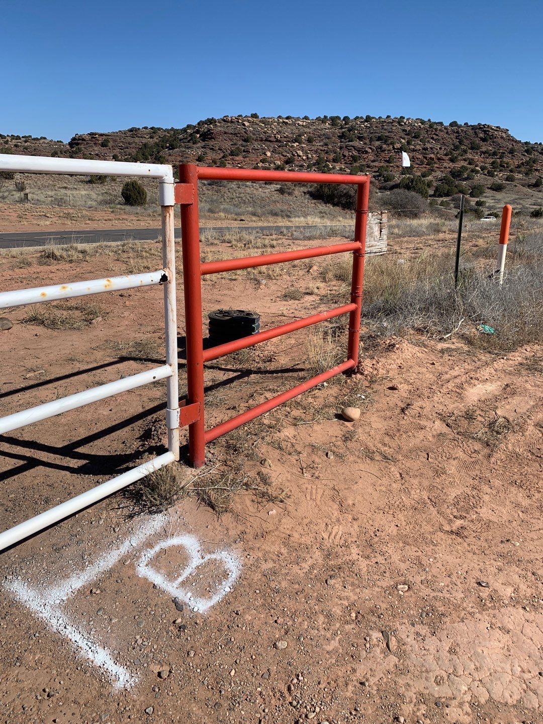 Light Commercial using 6' Pro-panel by Valley Fence Company
