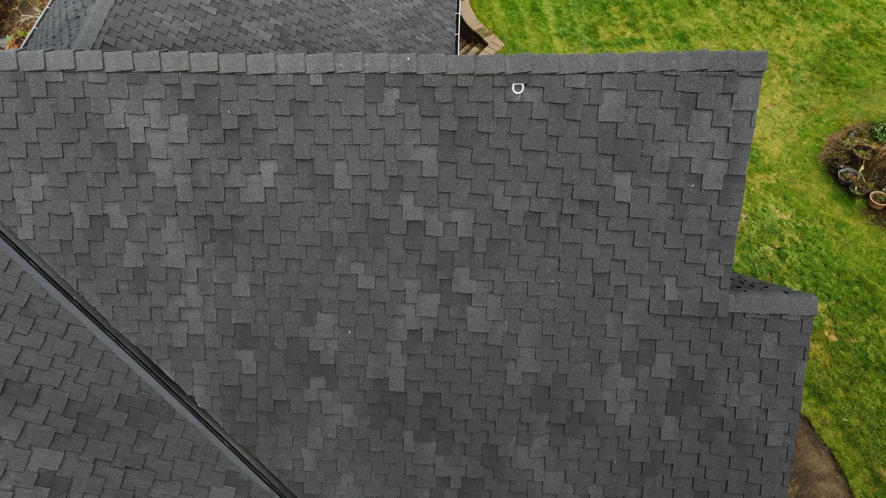 Carbon Presidential Woodcrest | Roof Replacement in Brush Prairie WA 98606 by Valiant Roofing, LLC