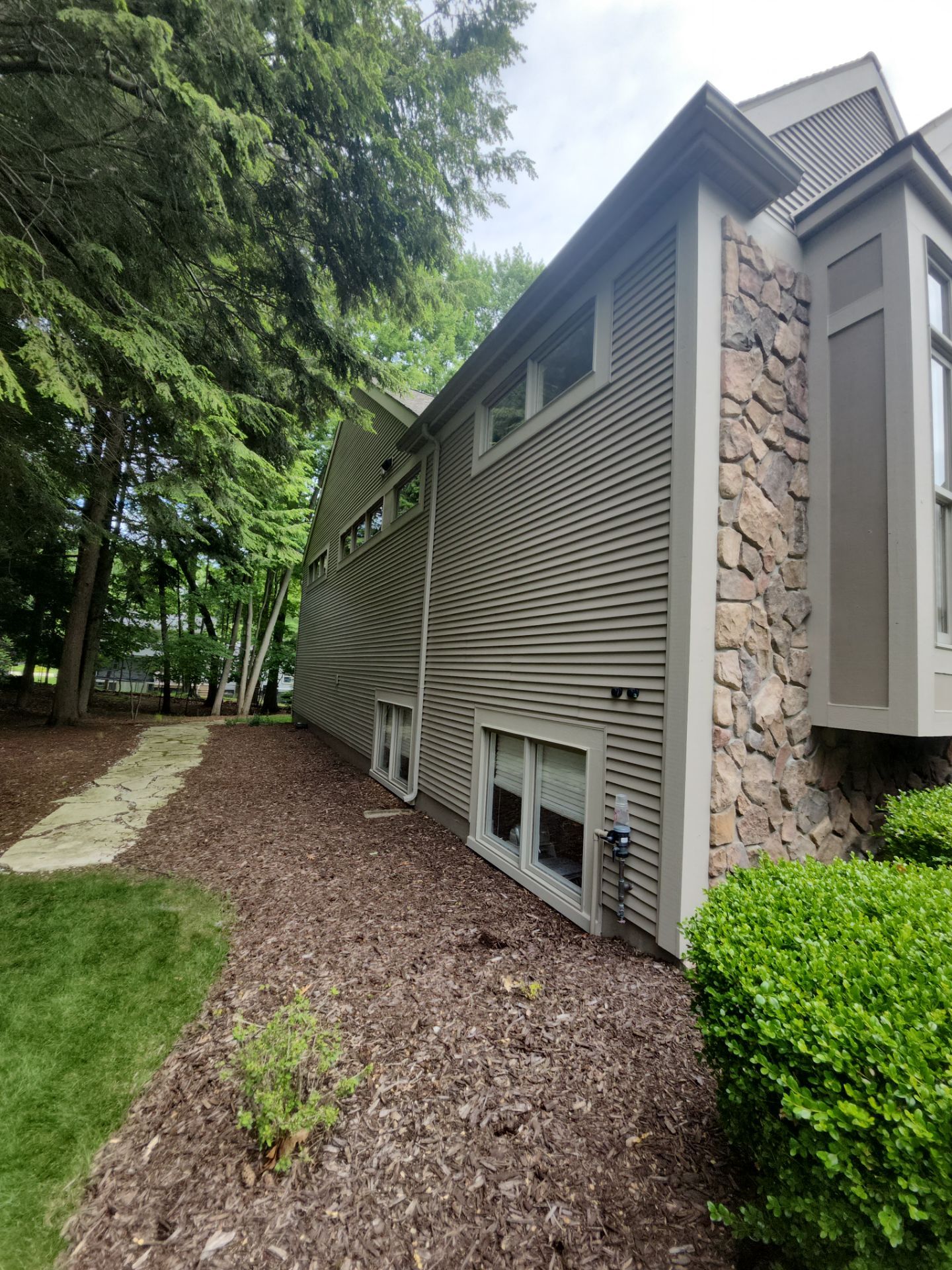 Exterior Accent and Trim Painting by Gordon Painting