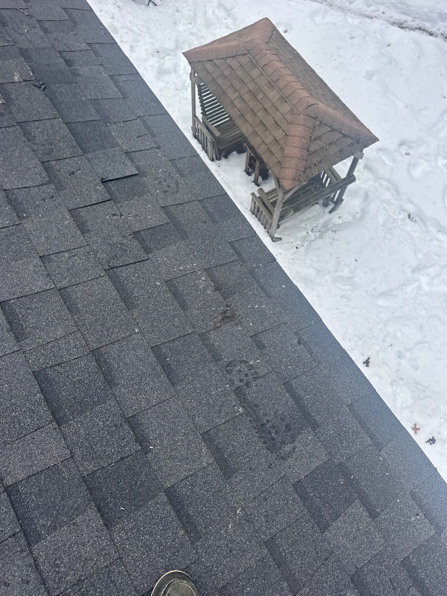 Ice Dam Removal & Snow Removal in Billerica, MA  by Mighty Dog Roofing of Greater Middlesex County