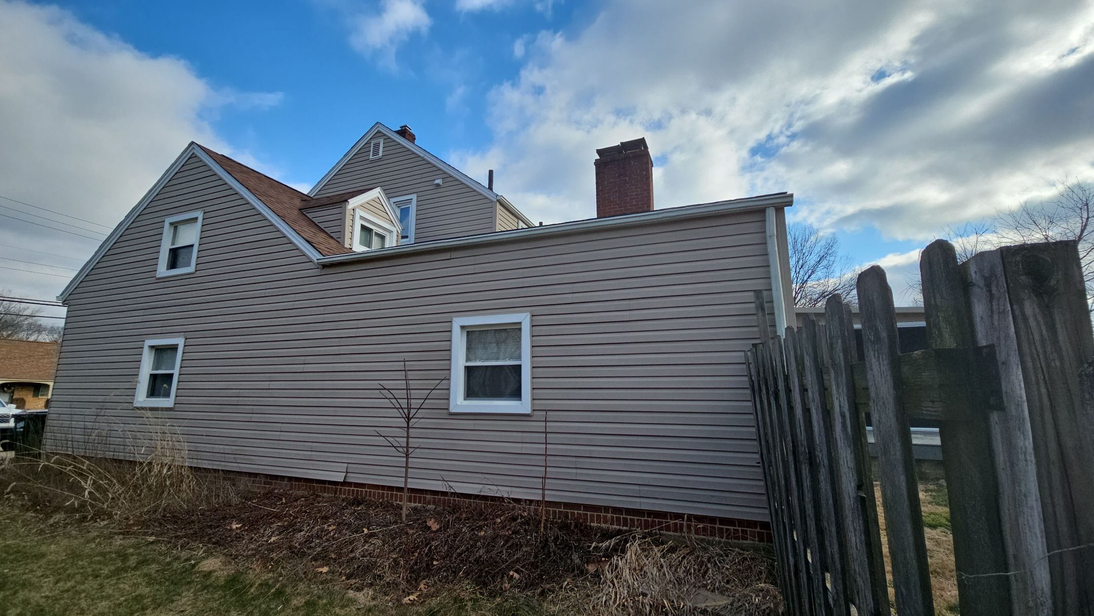 Weather Max Panel, Color: Ebony by Eagle Eye Roofing
