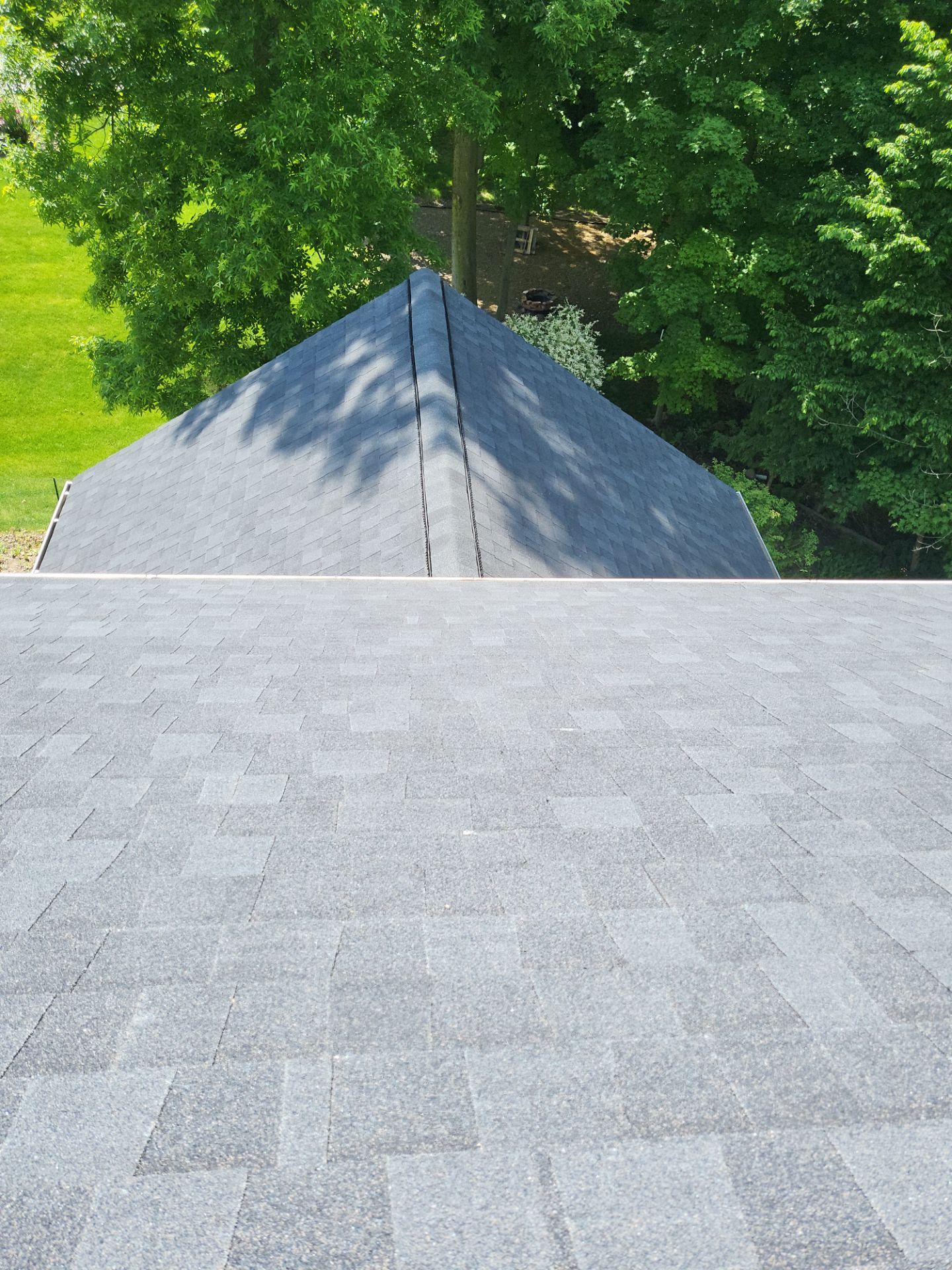 Atlas Pinnacle, Color, Black Shadow, Drip Edge, Color, White by Eagle Eye Roofing