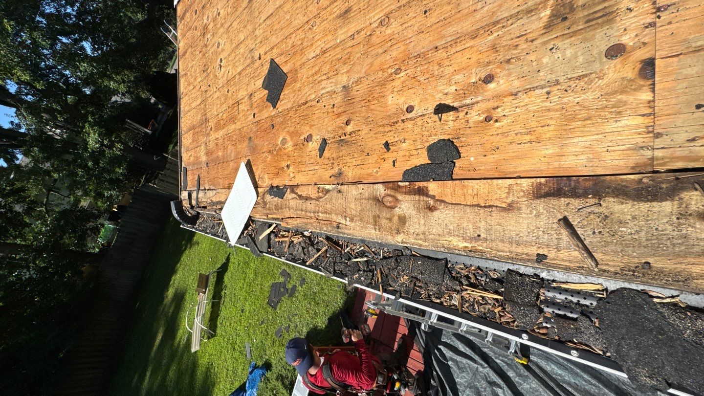 Roof Replacement using Owens Corning Onyx Black by 180 Contractors