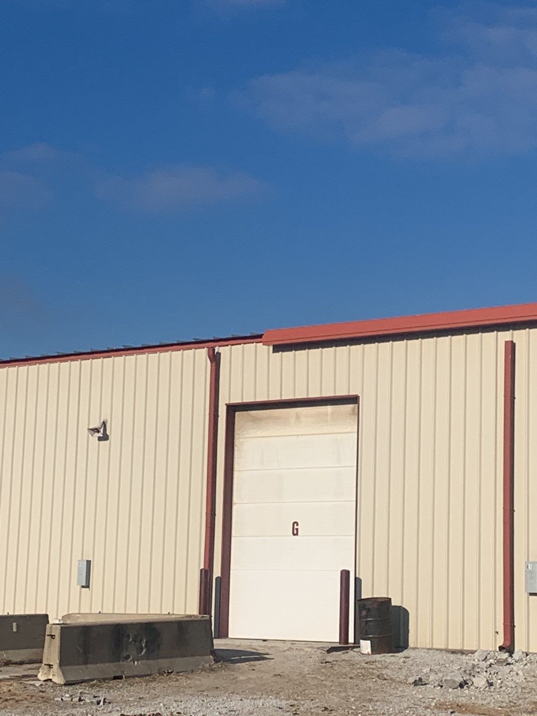 Commercial Roofing Installation using 24 Guage Double Lock Standing Seam by CentiMark Roofing