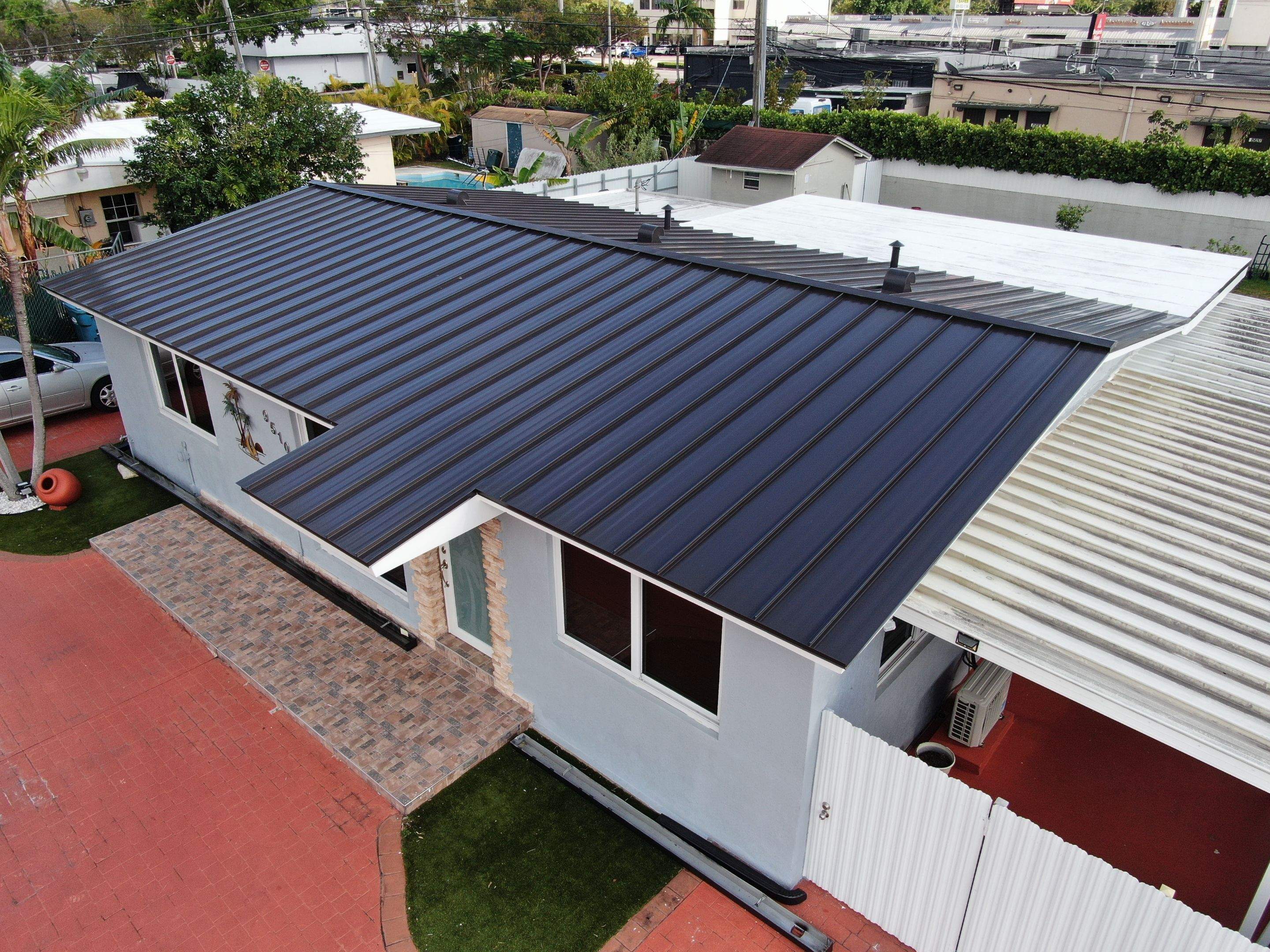 Metal Roof - Galvalume - Dark Bronze by Istueta Roofing