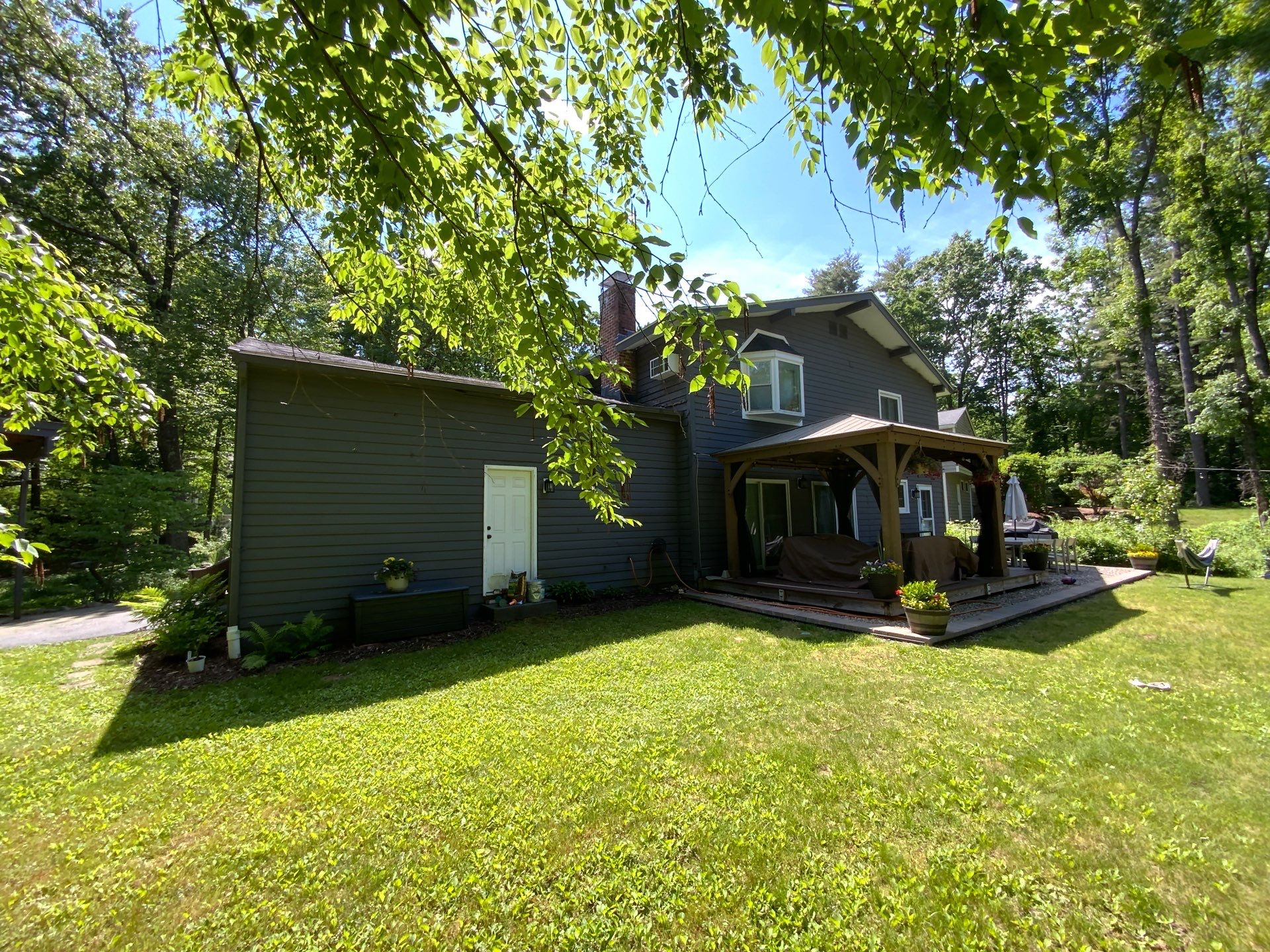 Everlast Composite installed in Acton, MA by UBrothers Construction