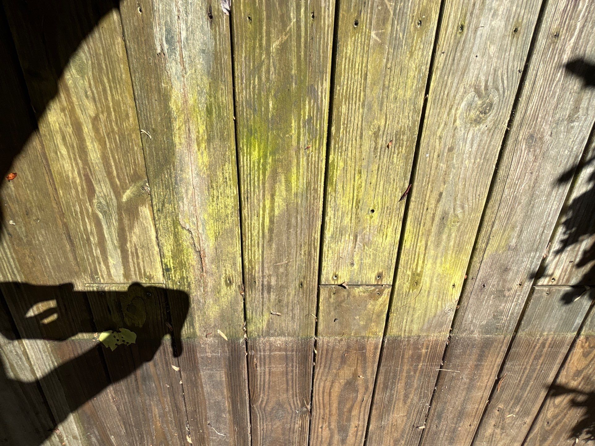 Wood Deck using Wood Sealant by DuraSeal