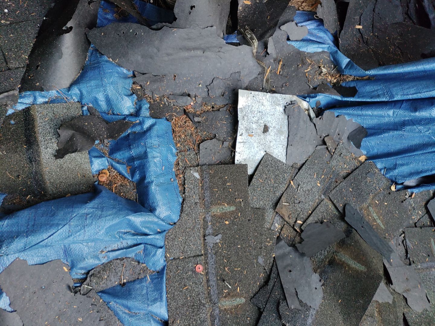 Residential Roof Replacement using Owens Corning Onyx Black by Inspector Roofing and Restoration