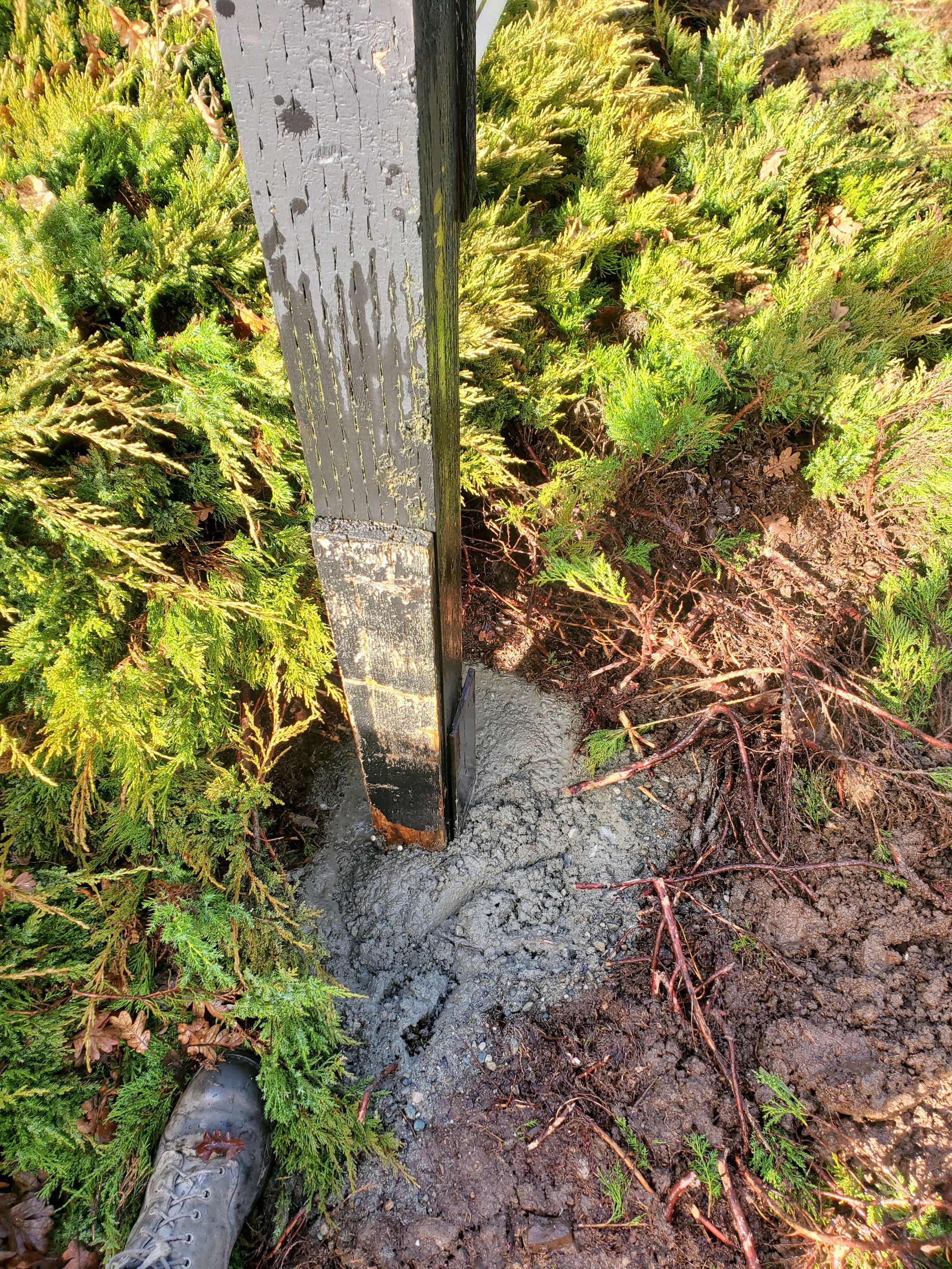 Secure both exterior business signage by Construction Now LLC