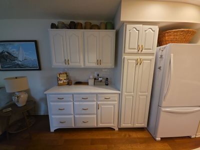 Kitchen Cabinet Refinishing in Spring Lake