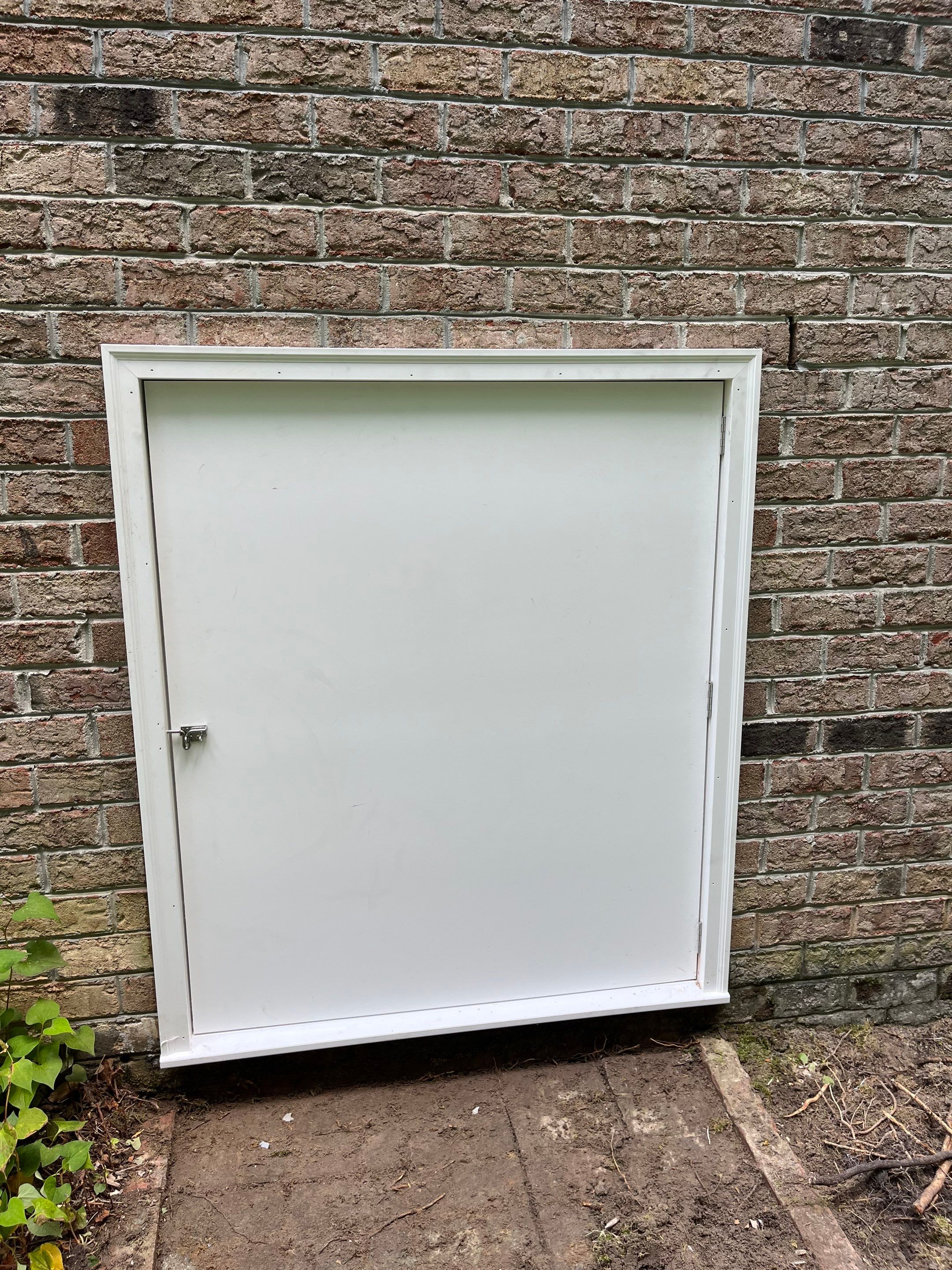 Impact Choice Encapsulation with French Drain, Mold Removal, and Crawlspace Door by Impact Crawlspace