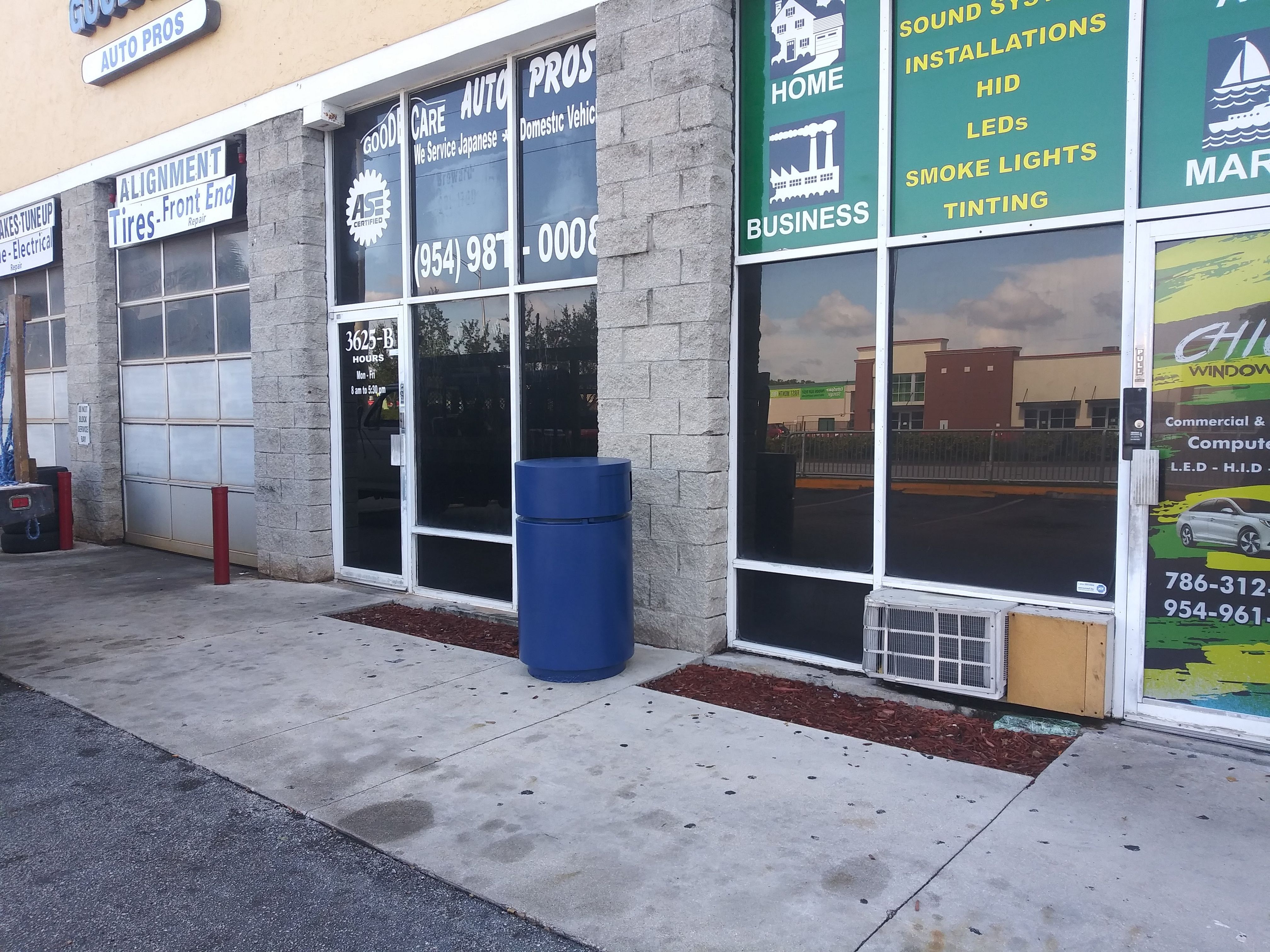 Commercial Grounds Maintenance by
M.A.B. Landscaping & Property Maintenance