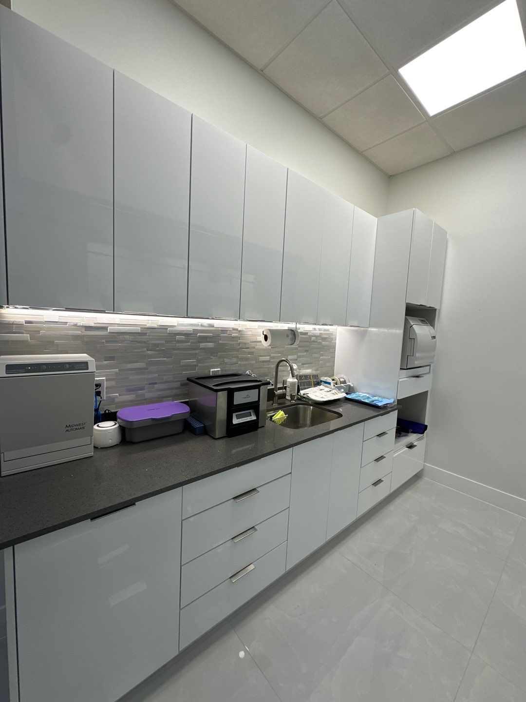 Nova Dental Studio by Ruiz Construction Inc