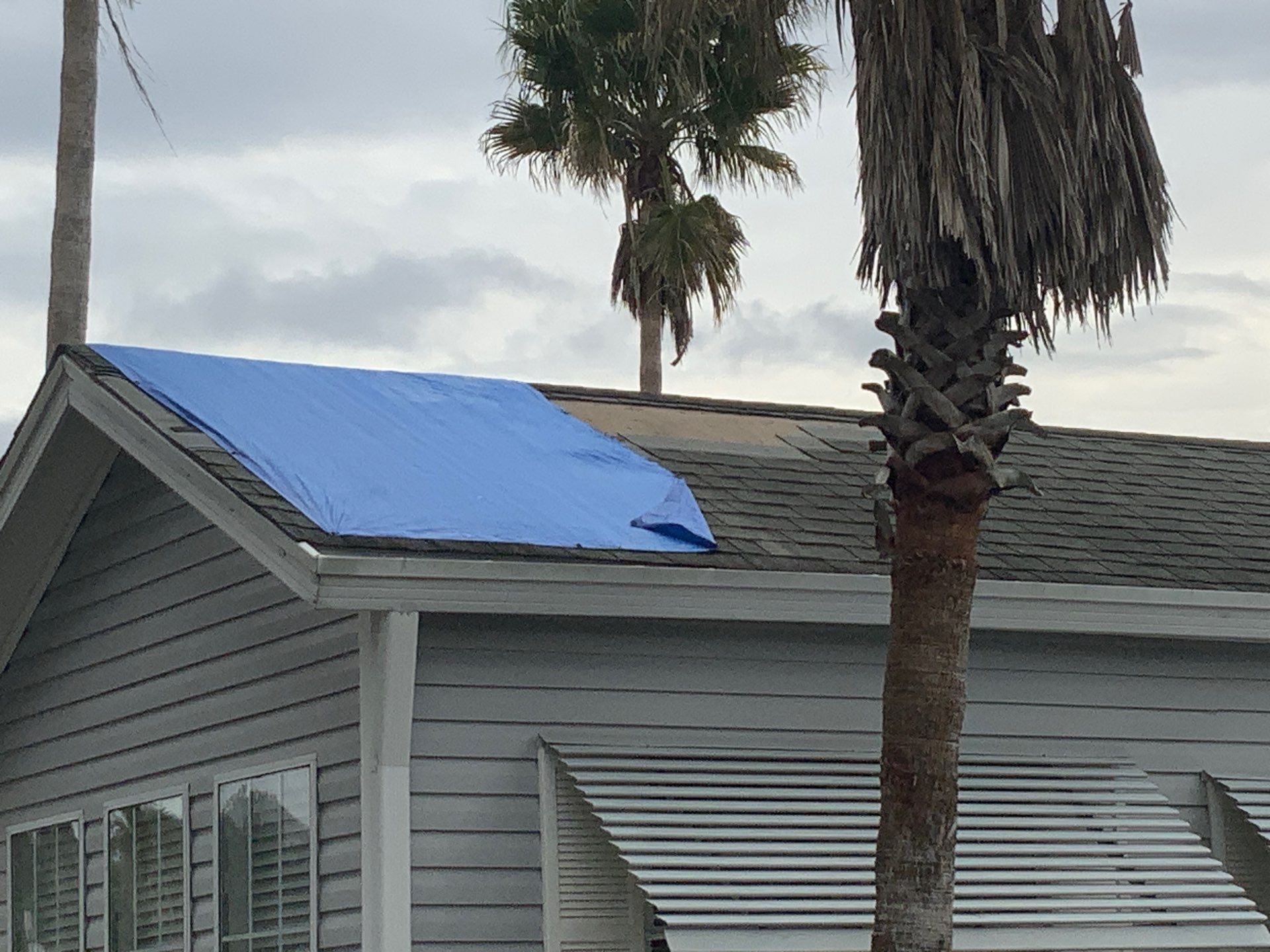 Residential Roofing Installation using Owen's Corning Shingles by Flip Ninja