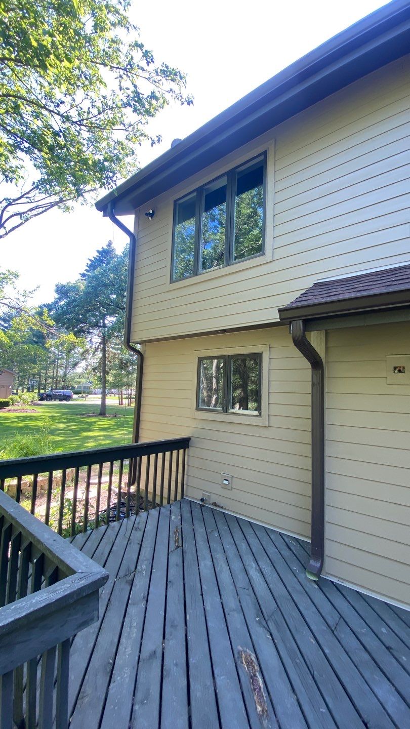 James Hardie Vinyl Siding Installation by Custom Installations, Inc.