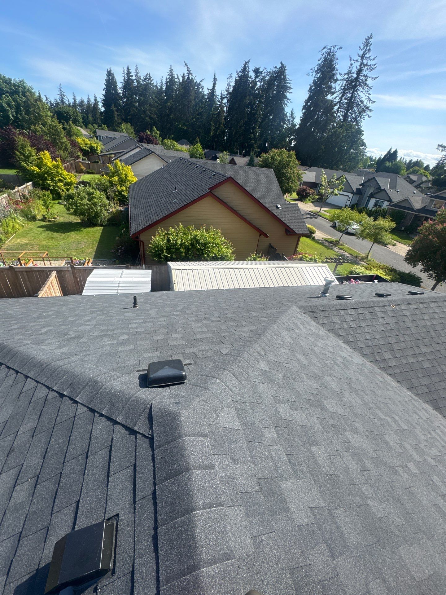 Residential Reroof Featuring Owens Corning Architectural Shingles in Eugene by BEST Roofing & Waterproofing
