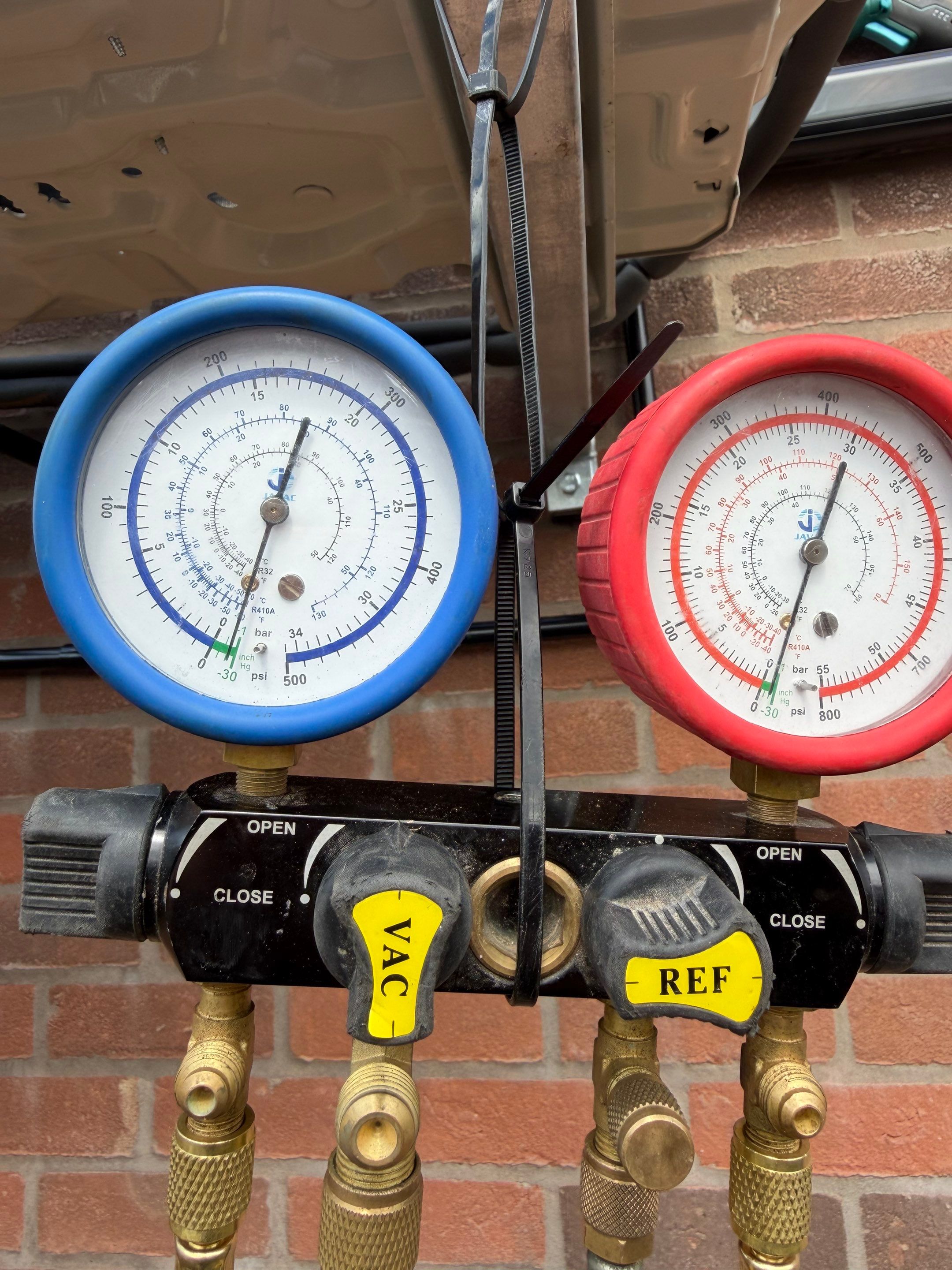 π This Swanland Home Just Got a Serious Smart-Climate Upgrade βοΈπ₯ by Elite Services Group Ltd