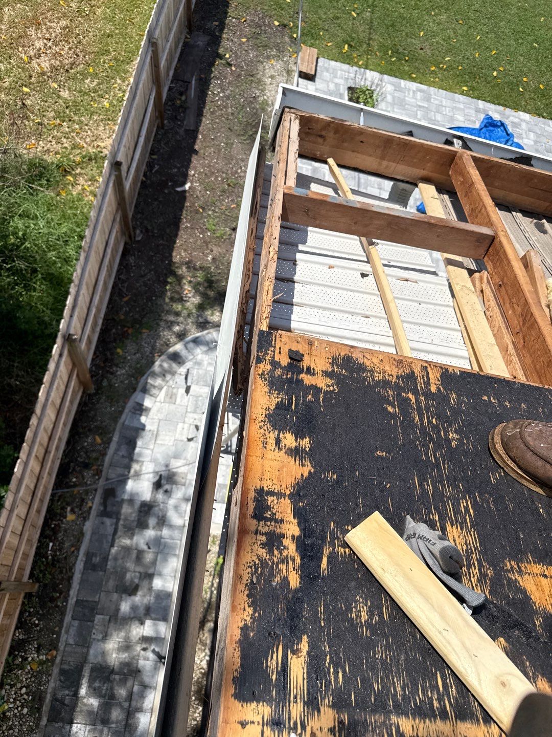 Project in St. Petersburg 33703 by Mitchell Roofing Company LLC 