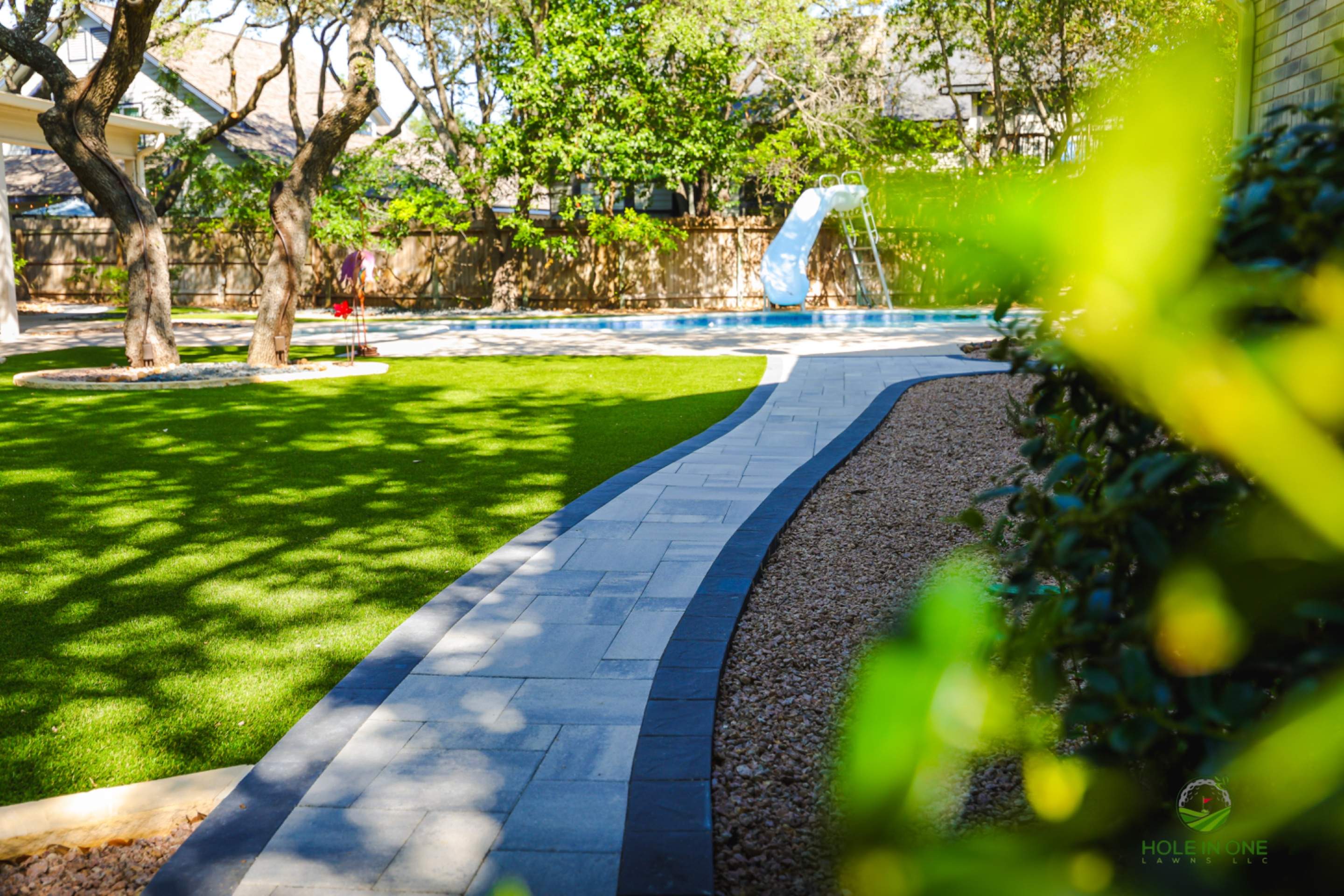 Chase Oak, San Antonio Tx. by Hole In One Lawns, LLC