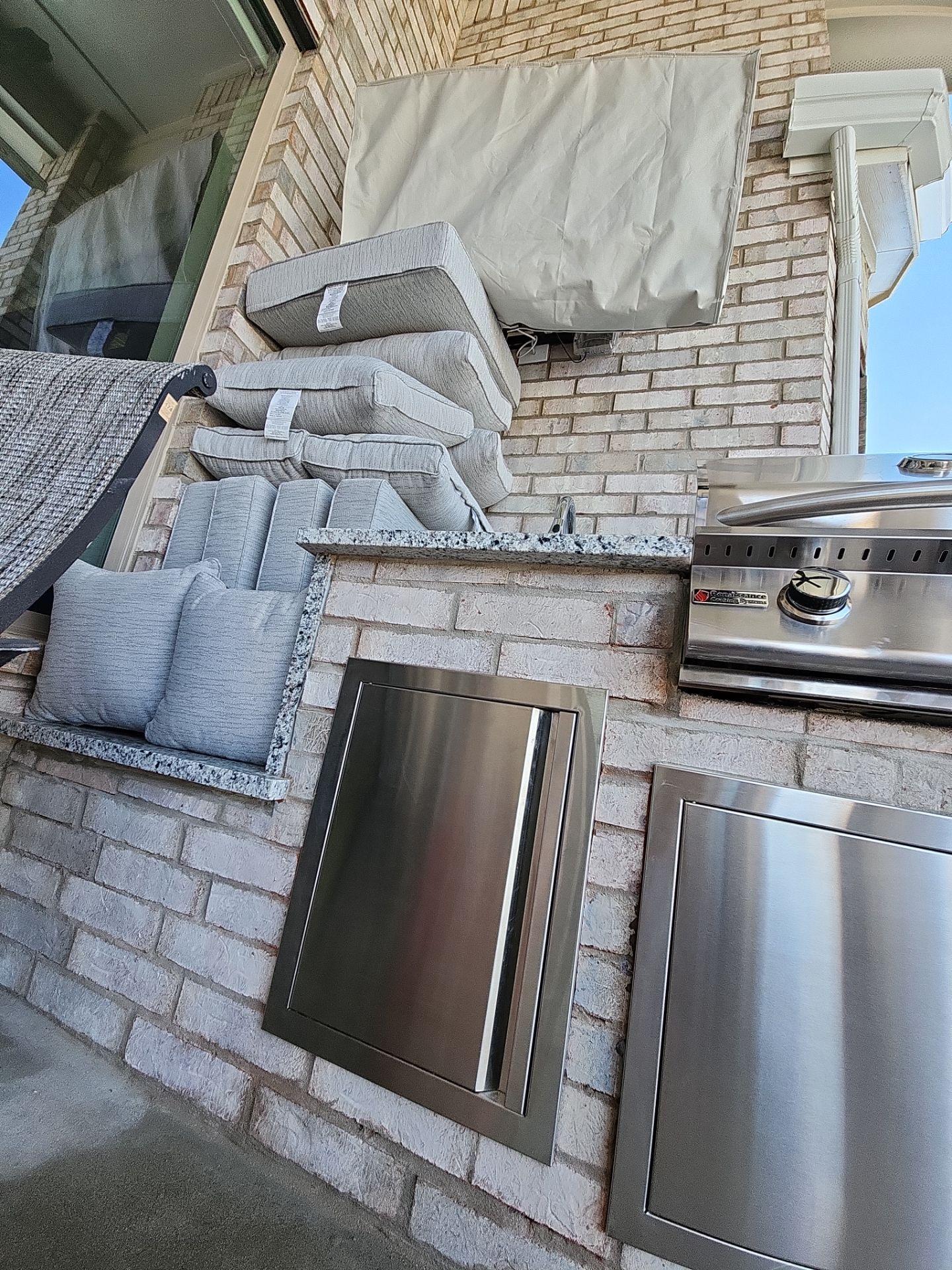 Summer Kitchen in Conroe, TX by SophAlx LLC