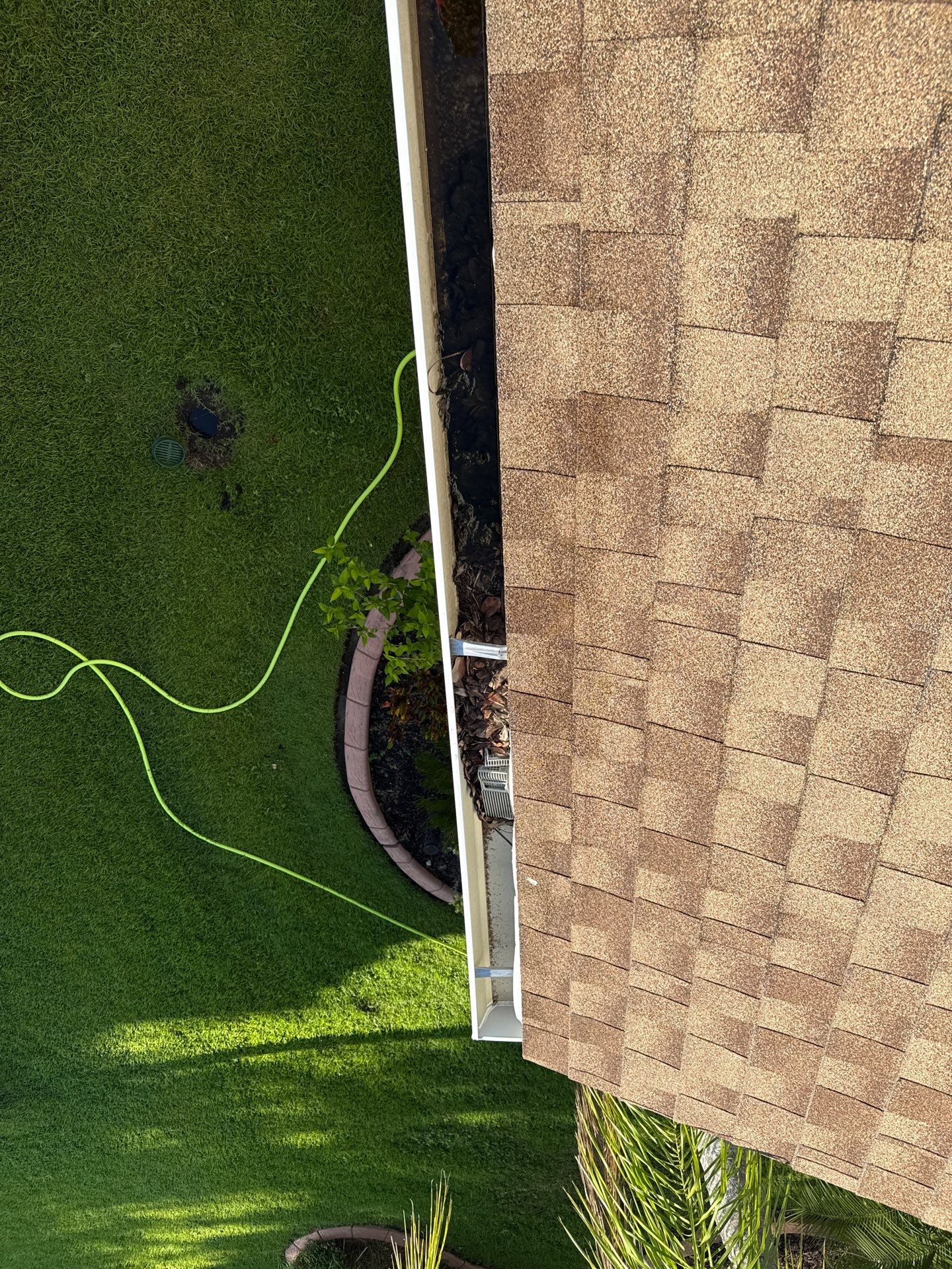 Gutter Cleaning Project – Oakley Place Community, Ellenton, FL by Sunshine AquaWash