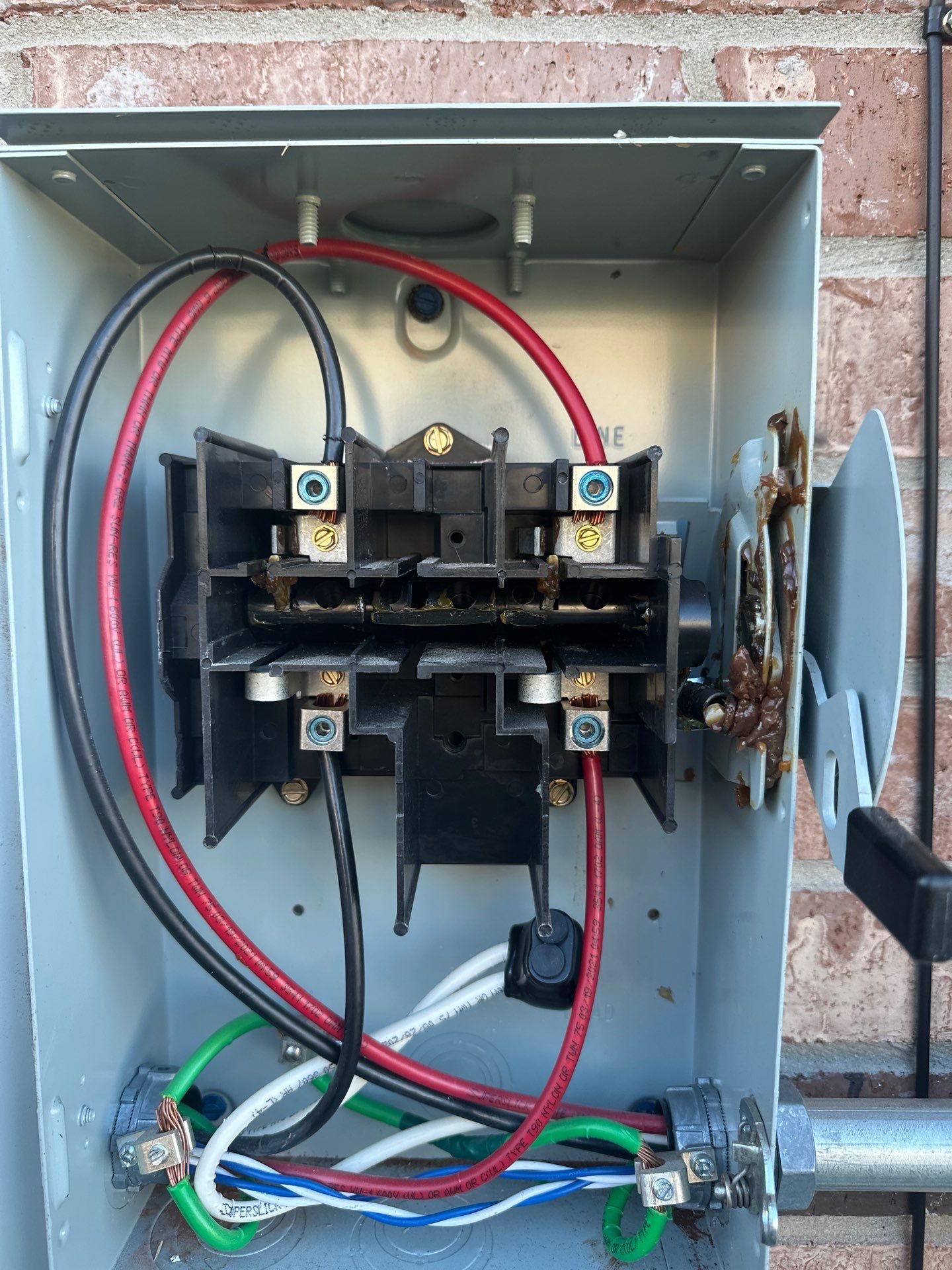 22 panel D&R in Temple  using Solar Panels by Sunaura Solar