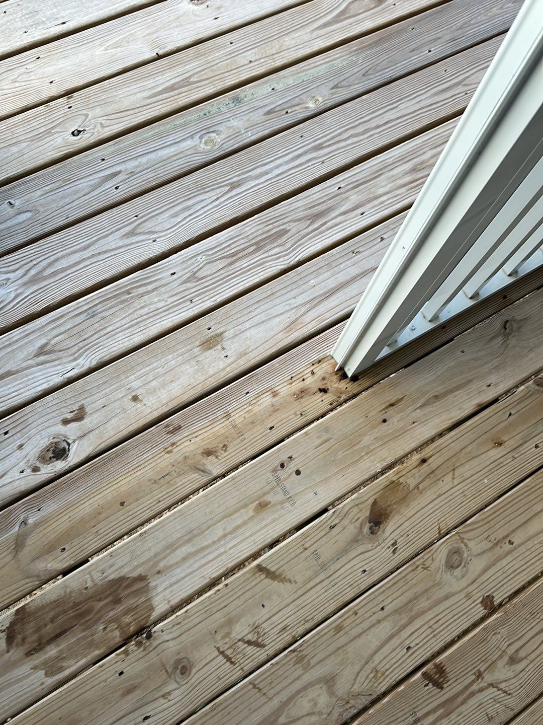 Coated Deck using Wood Sealant by DuraSeal