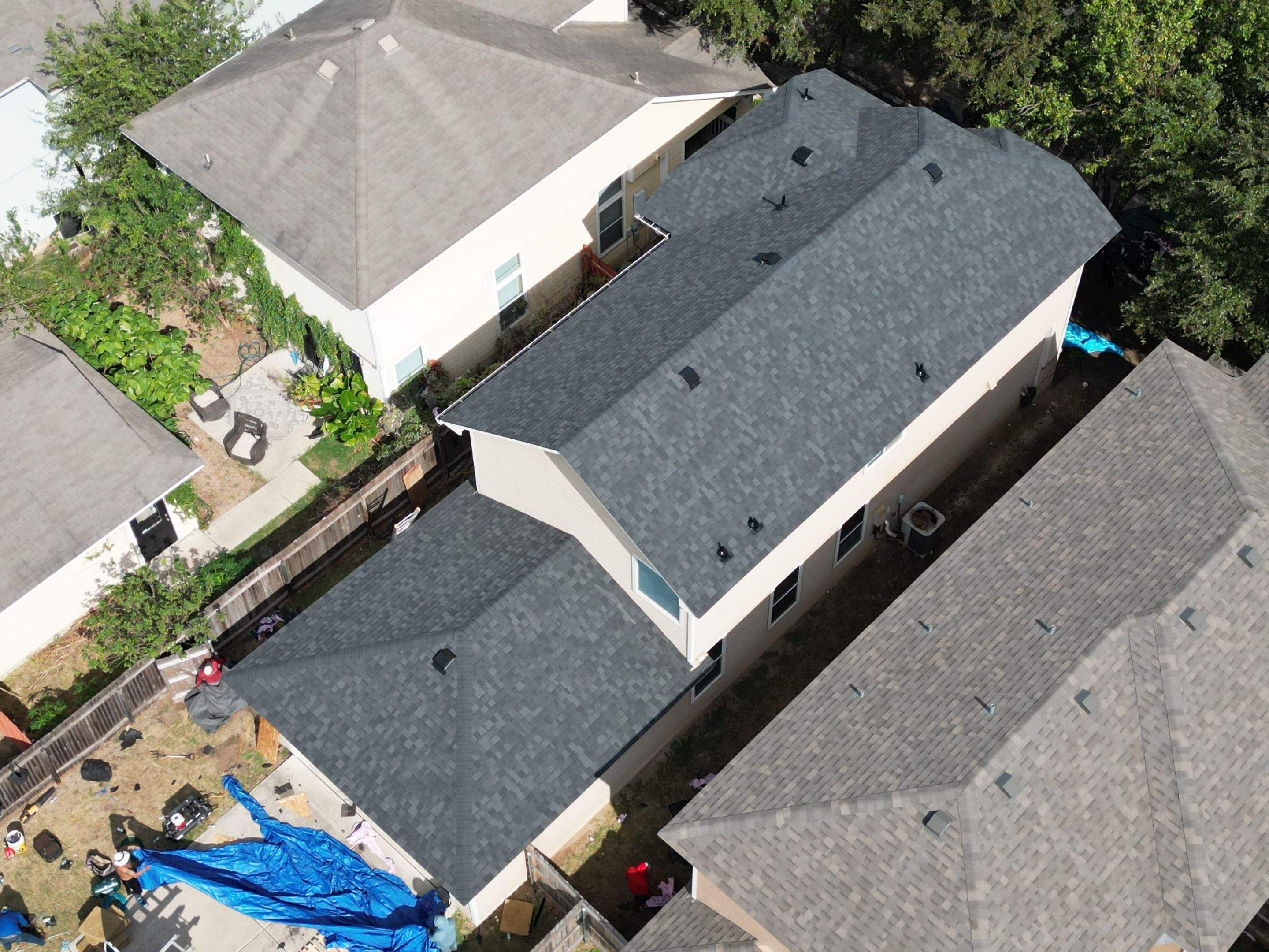 Onyx Black - TruDefinition Duration by RoofsOnly.com