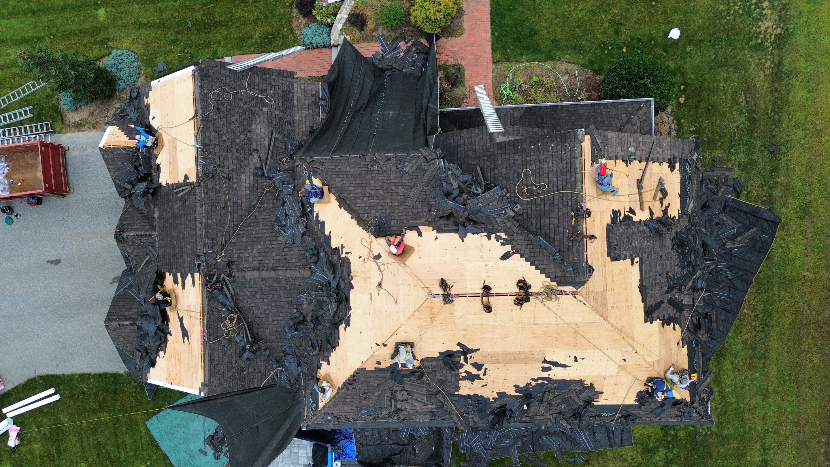 Complete Roof Replacement with Owens Corning TruDefinition Shingles by Mighty Dog Roofing of Greater Middlesex County