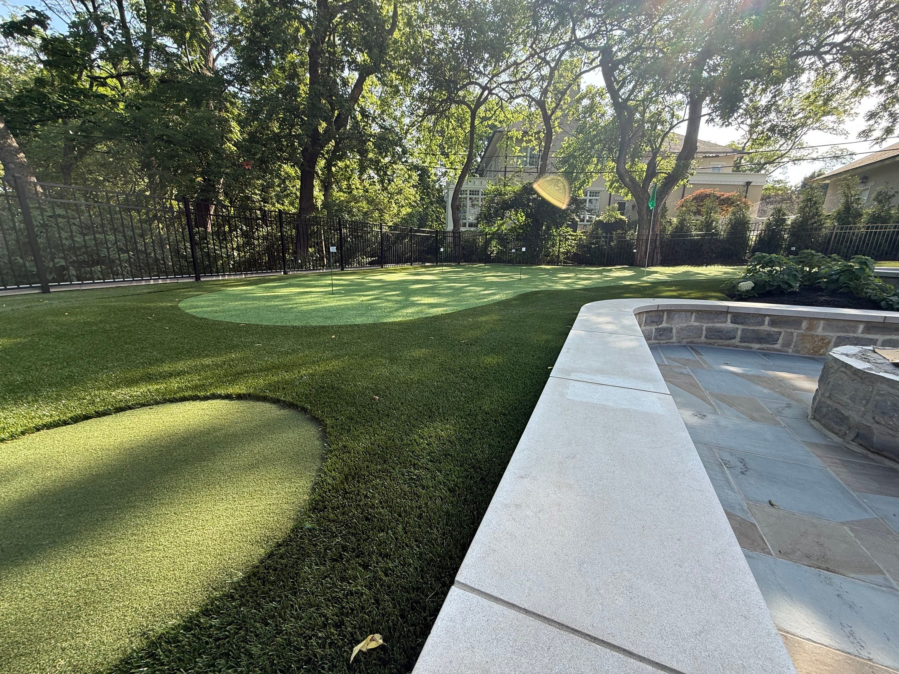 Residential Luxury Golf Green in Upper Arlington, OH by Southwest Greens Midwest