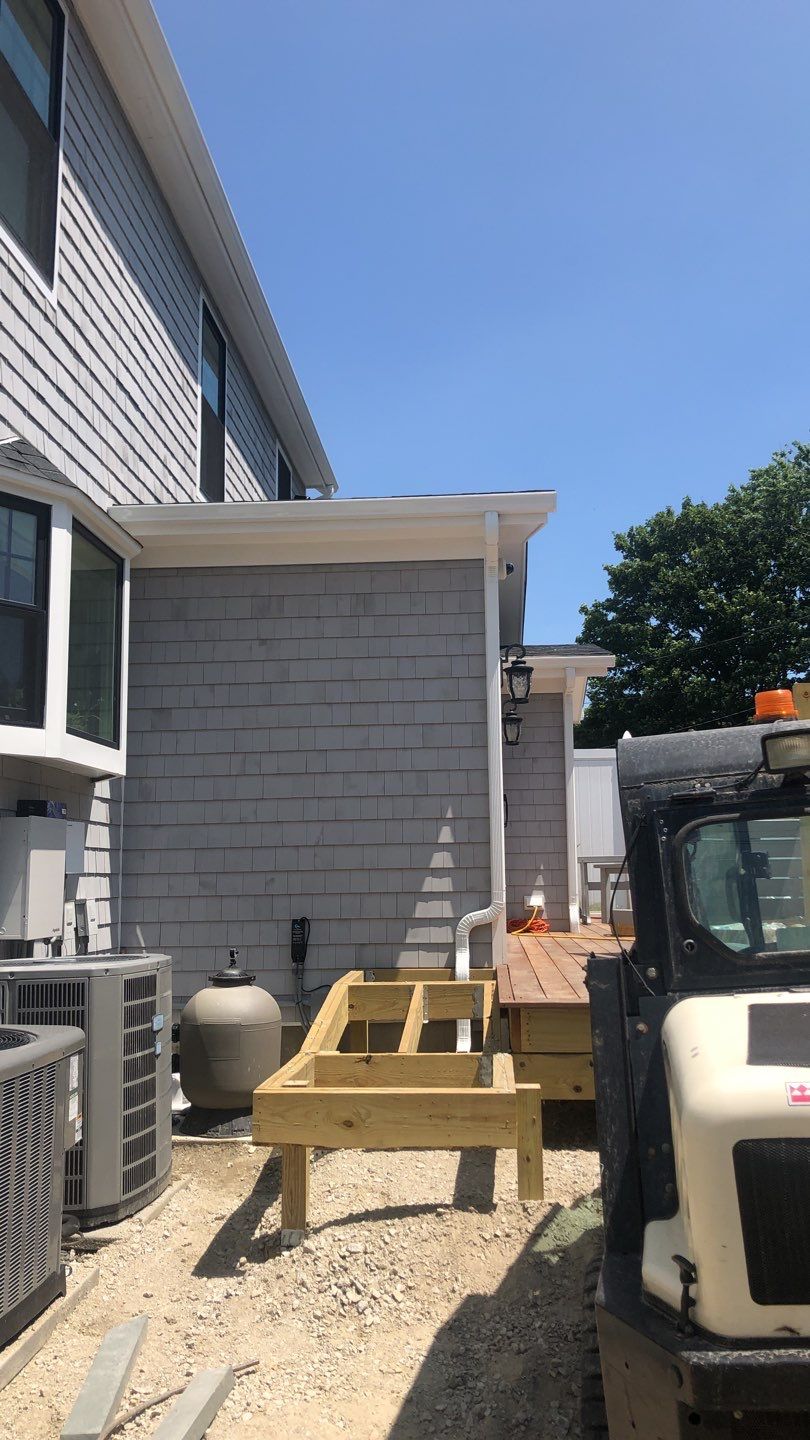 Newport, RI Gutter Installation using 5" K-Style Aluminum Gutter by Gutter Pro Enterprises