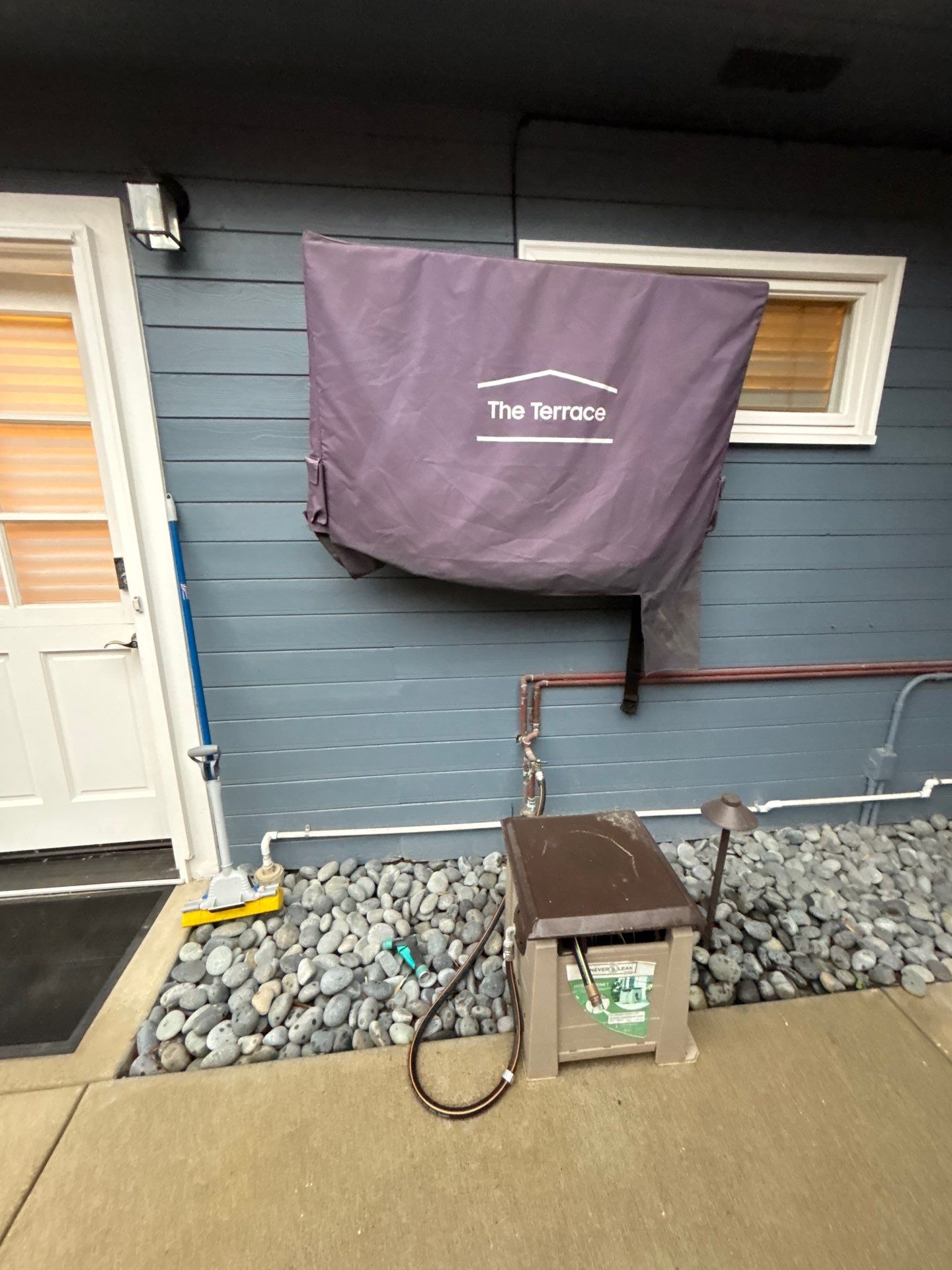 Install Water Tank. by Us Plumbing