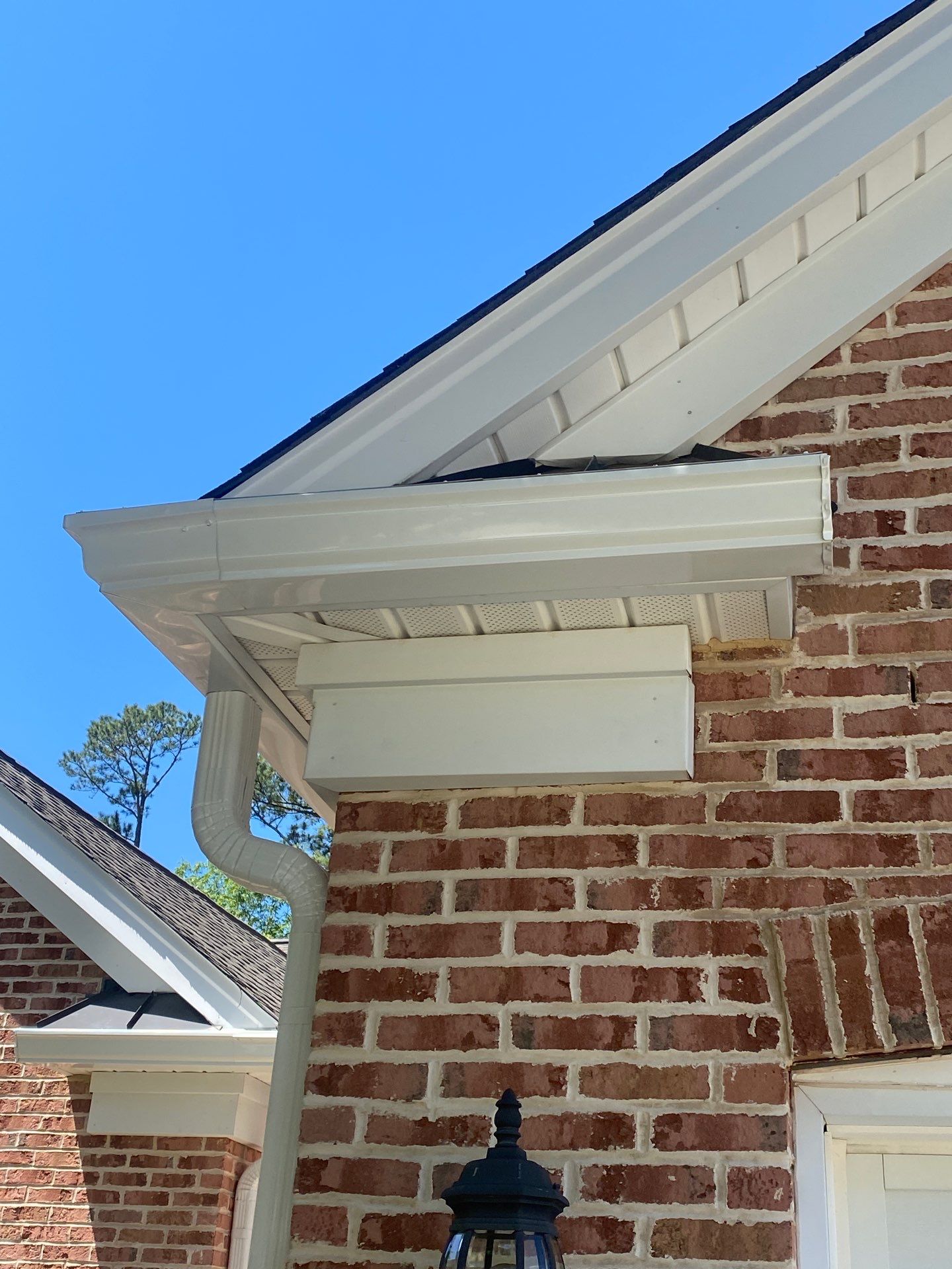 GAF Timberline HDZ Weathered Wood - 5” white gutters by Pro Performance Roofing