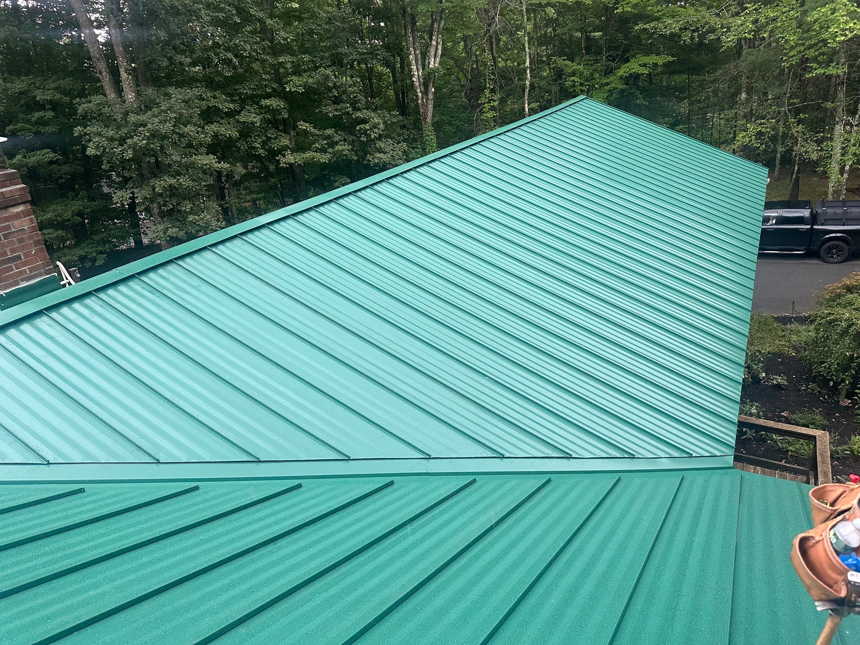 π‘π Standing Seam Metal Roofing Project | Strafford, NH by Tall pine roofing