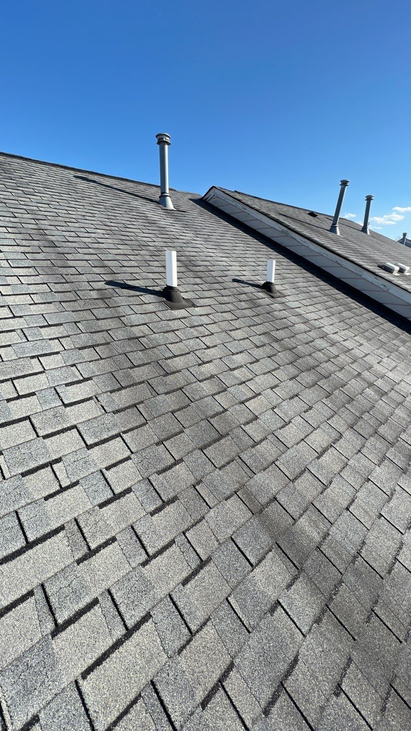 Fairfax: Residential Roof Replacement with CertainTeed Landmark in Charcoal Black by RM Banning, Inc.