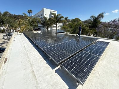 Commercial Solar Cleaning