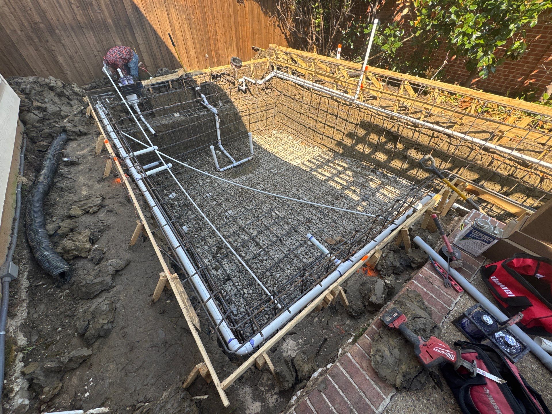 Pool with Paver Patio by Pinnacle Pools and Spas - DFW