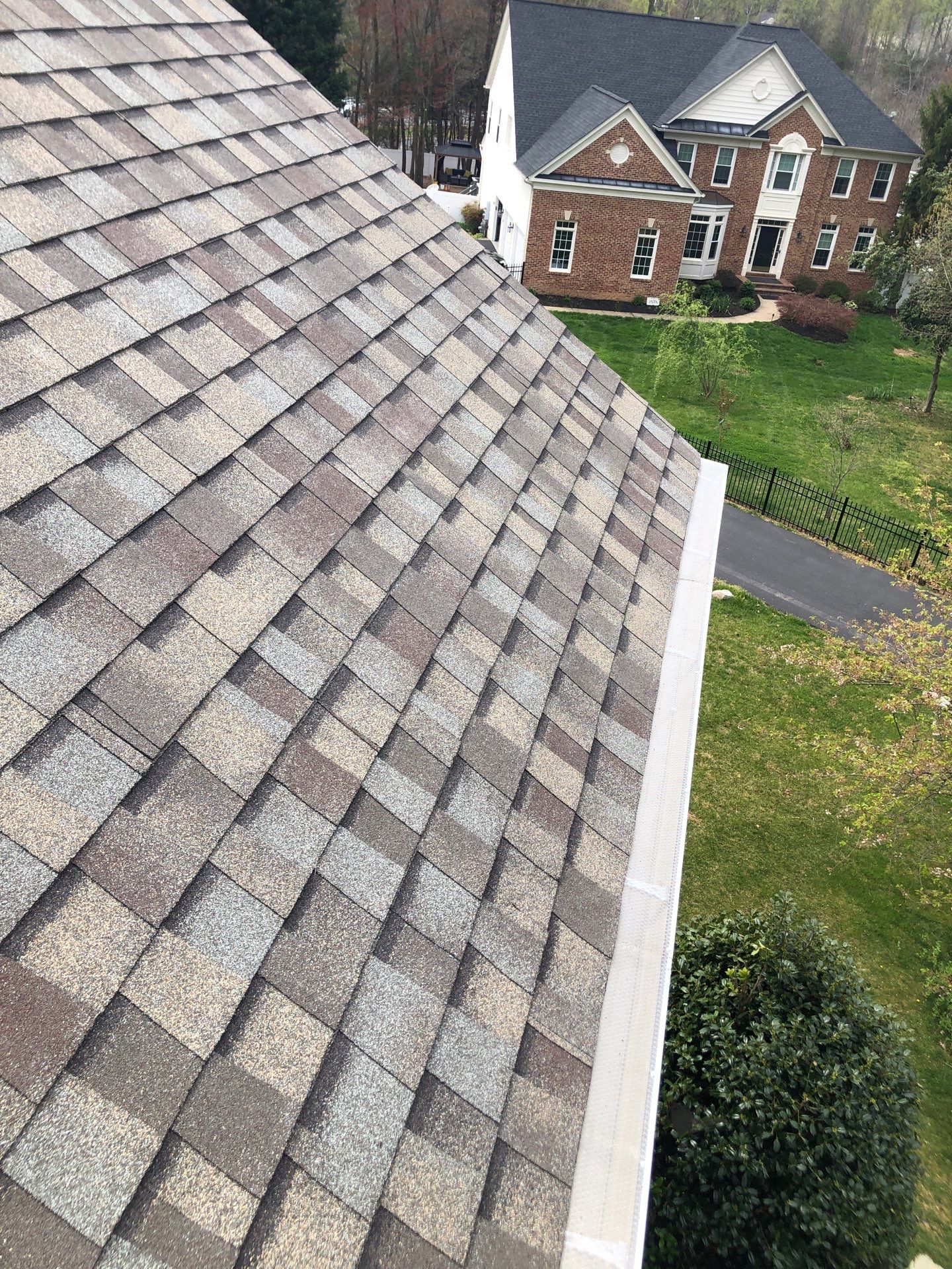 Burke: CertainTeed Landmark Pro Designer Shingles in Max Def Weathered Wood by RM Banning, Inc.