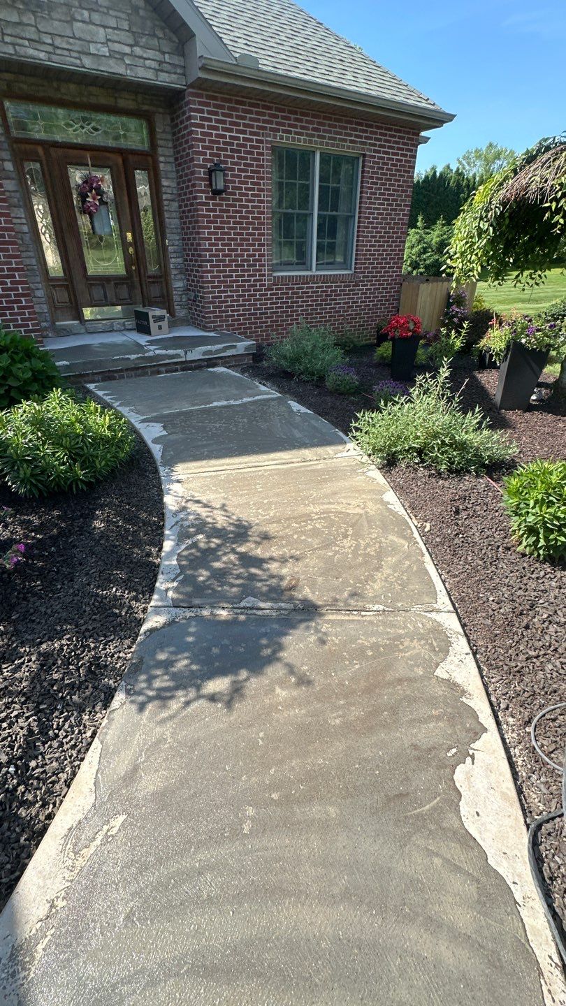 Driveway + Garage + Walkway Project in Meridian by Floors in a Day, Inc